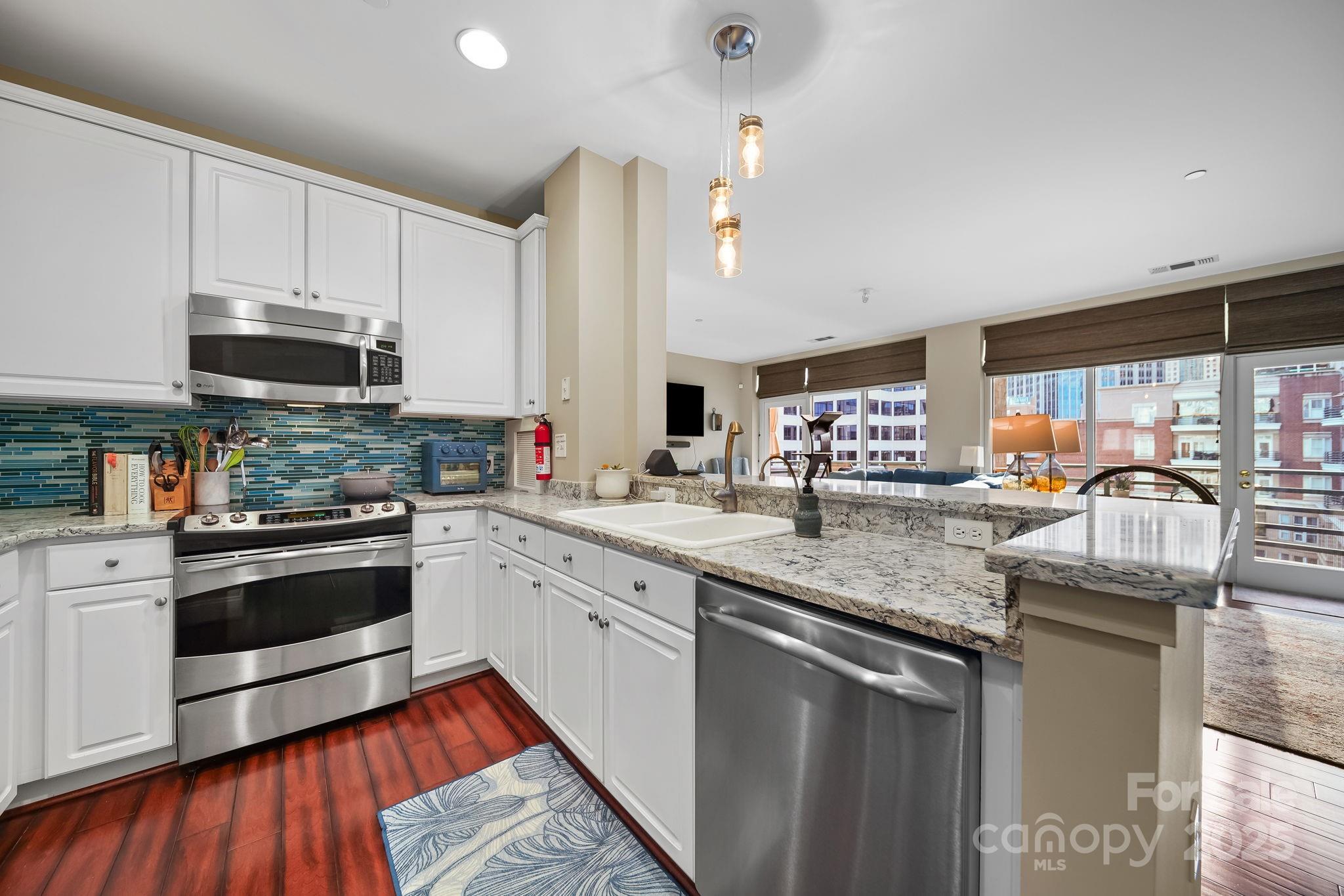400 North Church - Residential