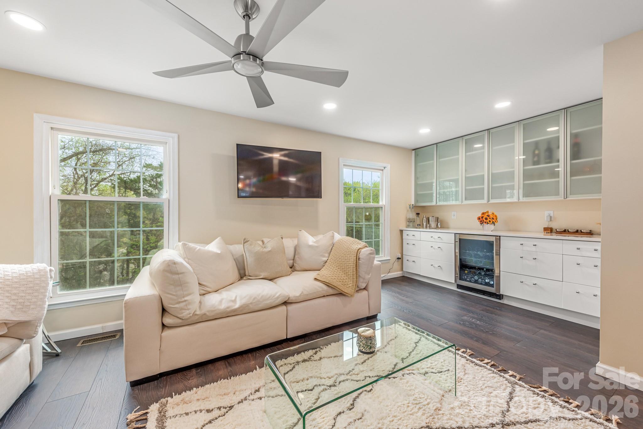 Sharon South - Residential