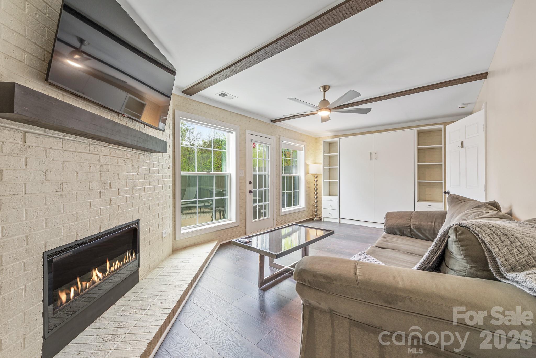 Sharon South - Residential