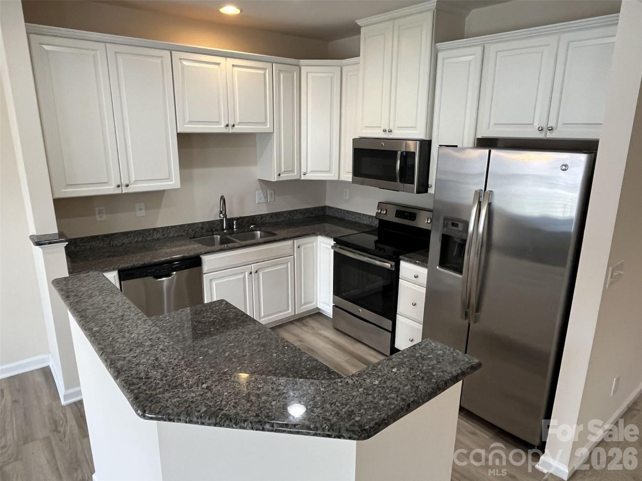 Stonegrove - Residential