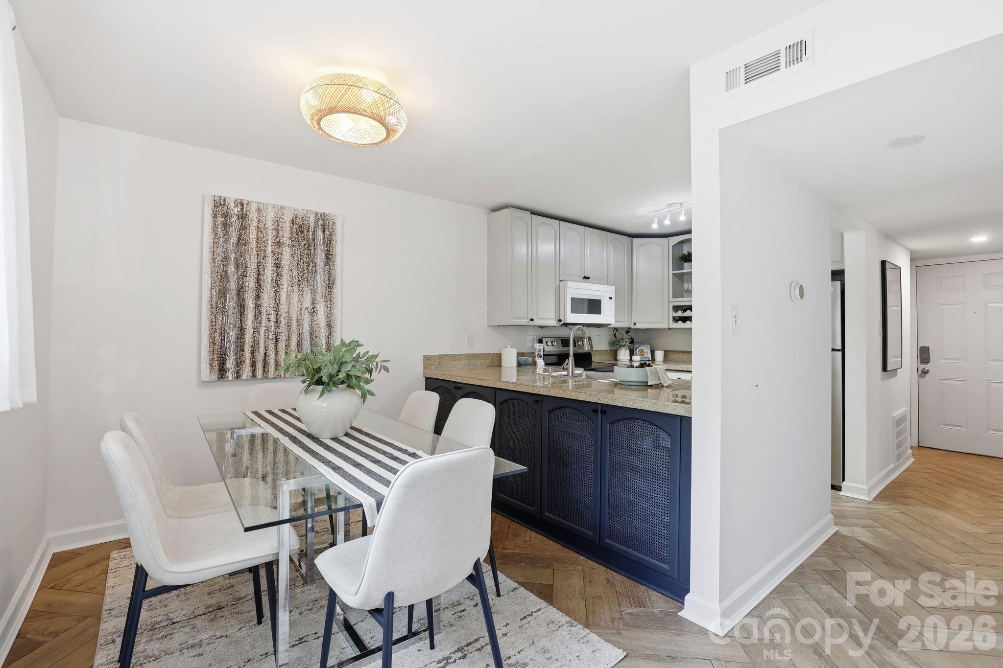 Merry Oaks - Residential
