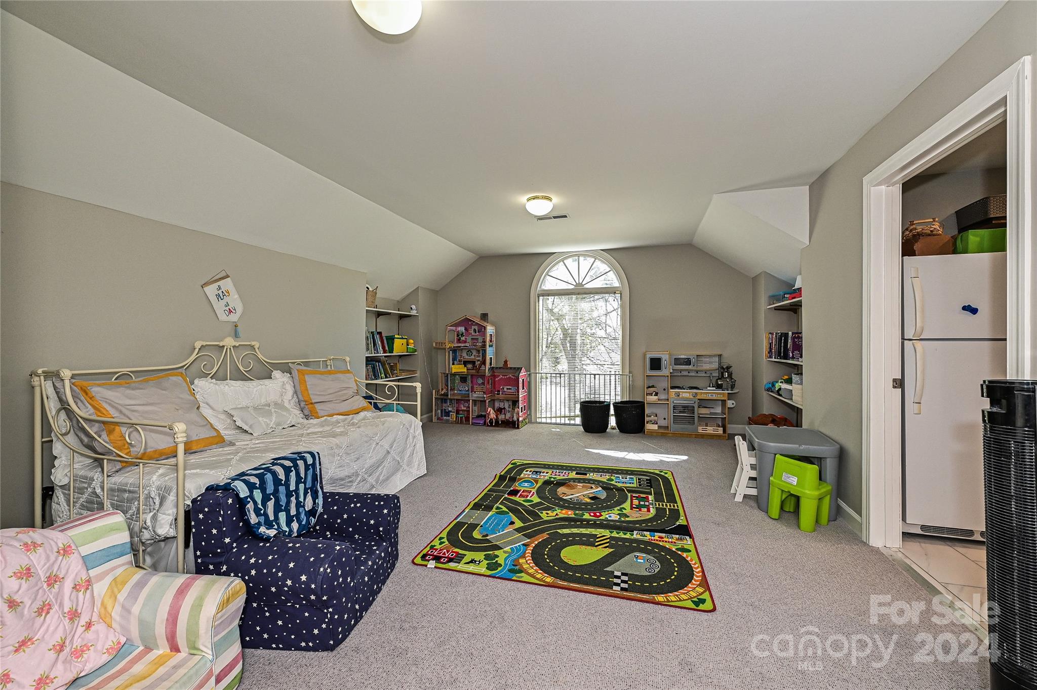 River Hills - Residential