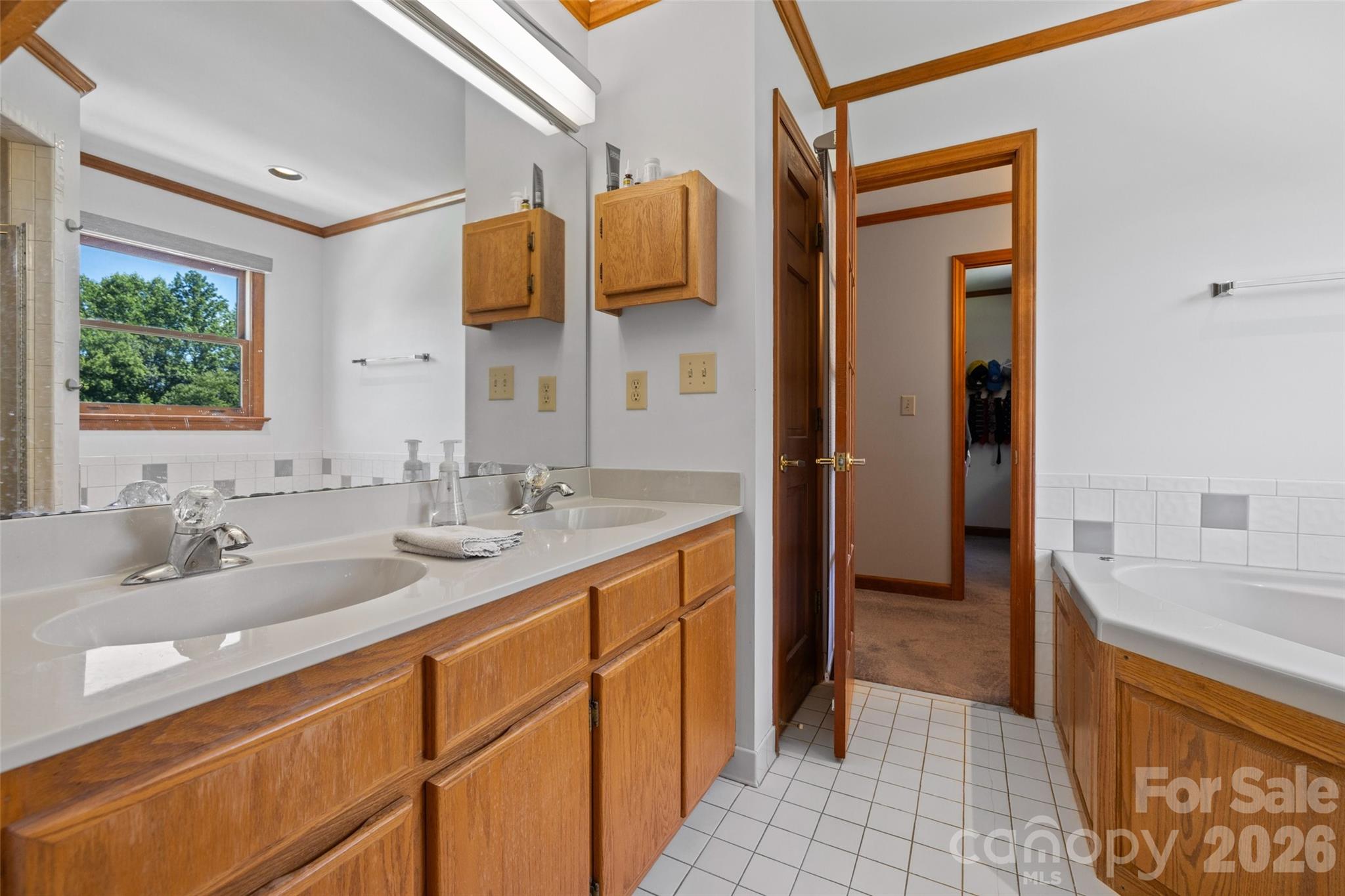 Dewey Beam Estates - Residential