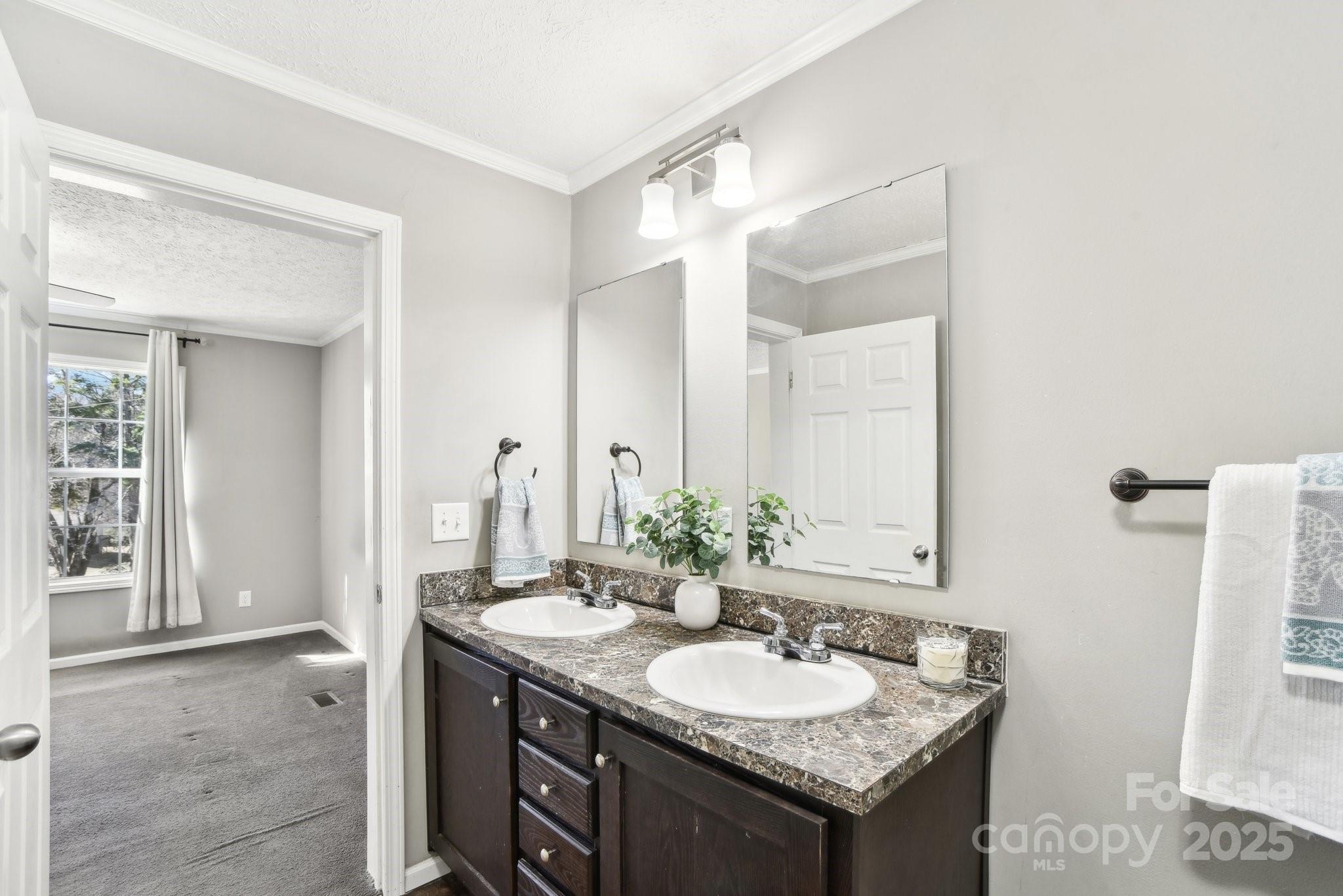 Sentelle Grove - Residential