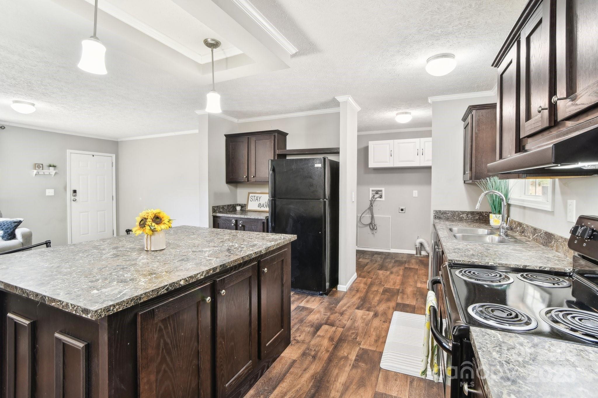 Sentelle Grove - Residential