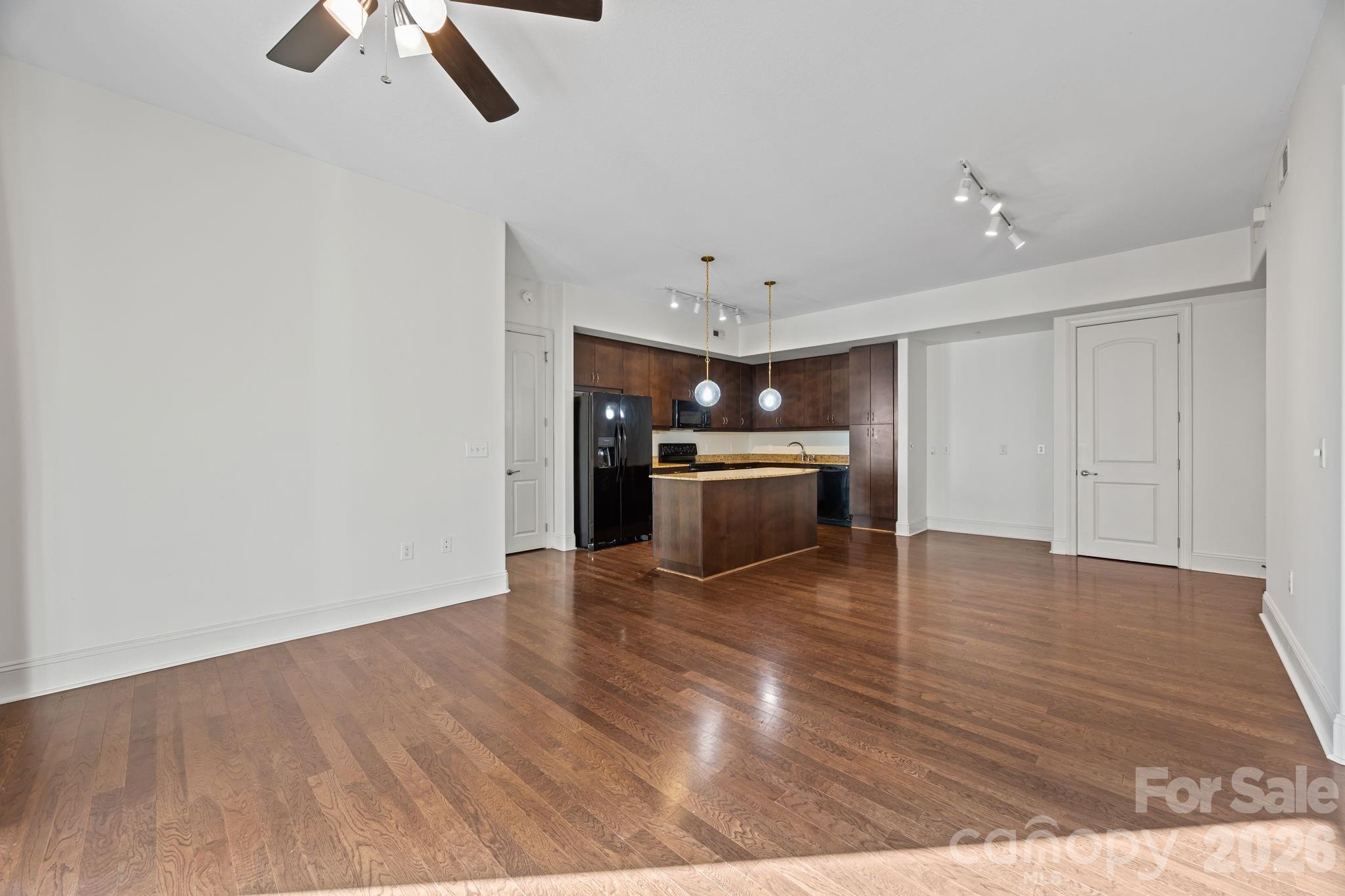 Piedmont Row - Residential