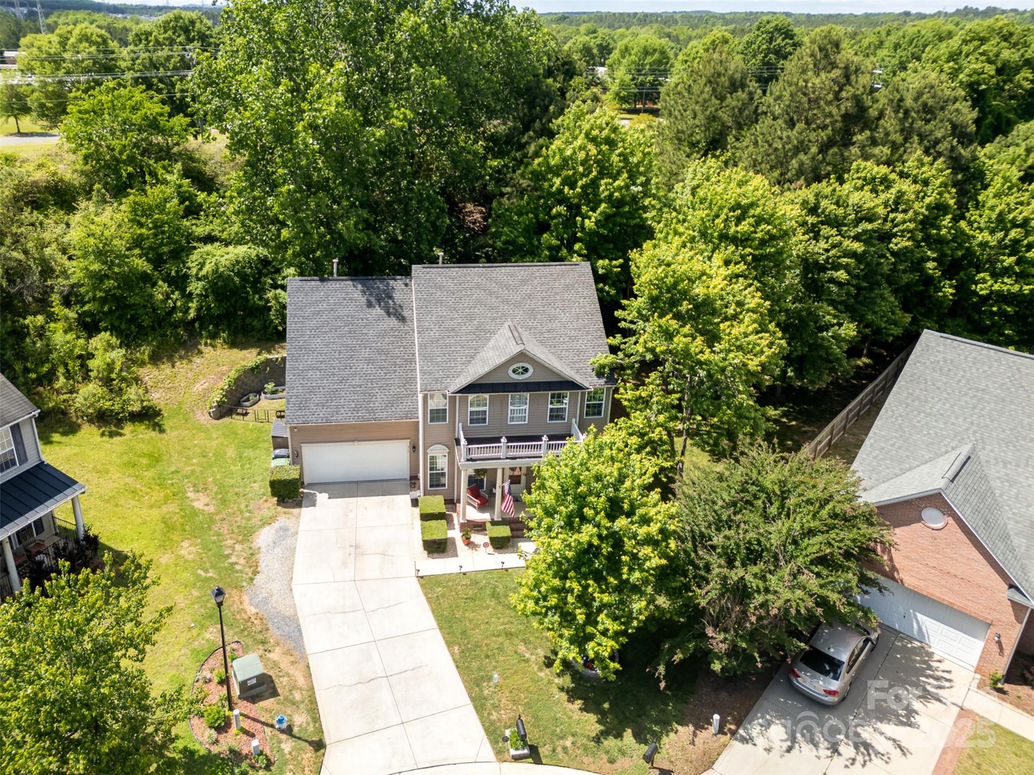 Autumn Cove At Lake Wylie - Residential