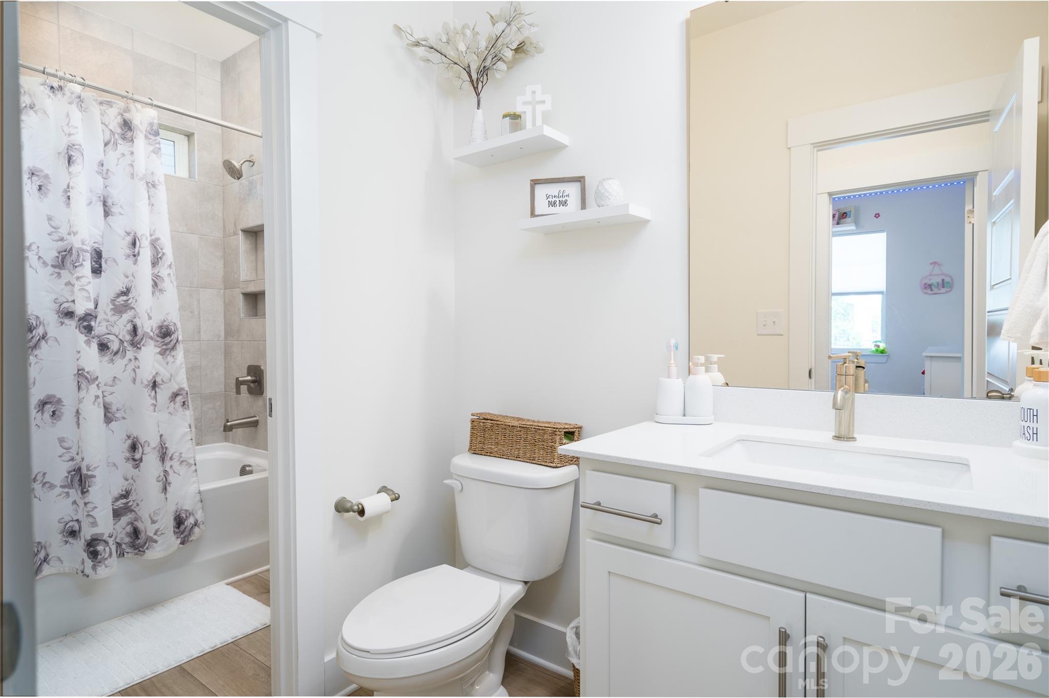 Laurel Brook - Residential