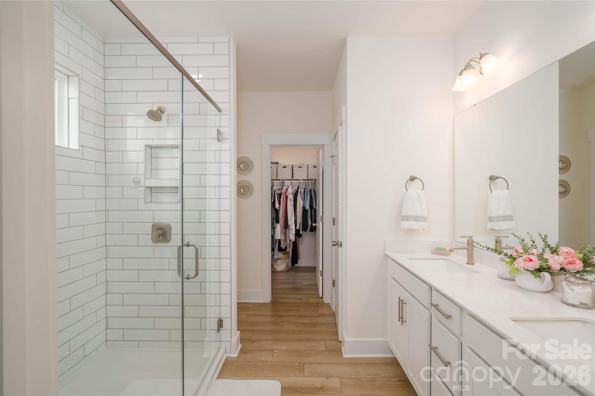 Laurel Brook - Residential