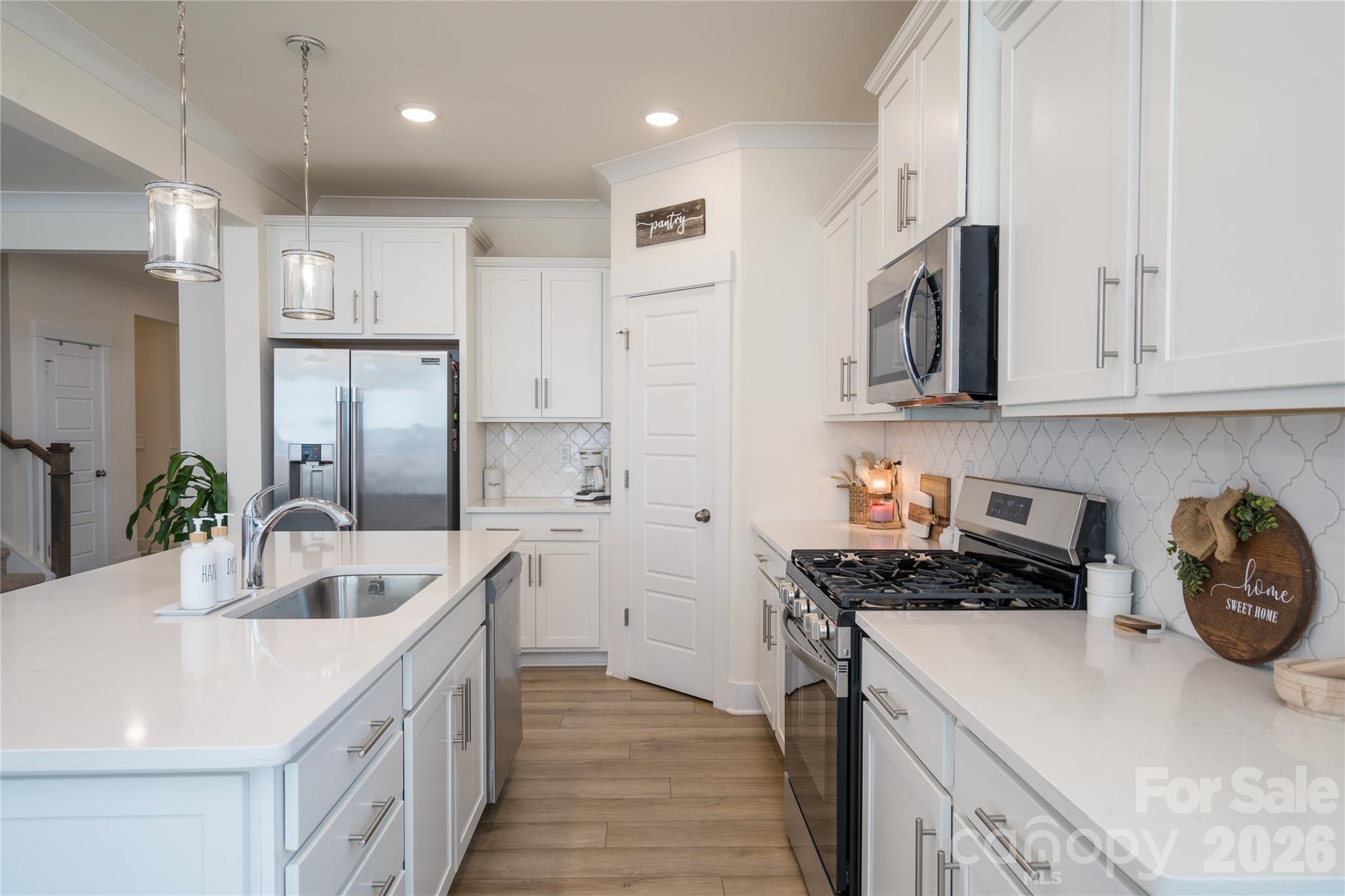 Laurel Brook - Residential