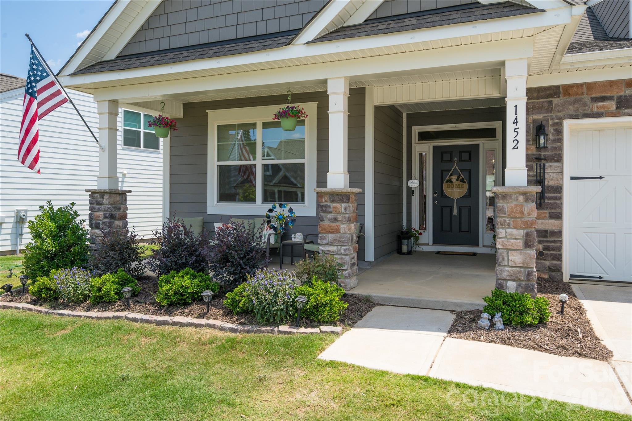Laurel Brook - Residential