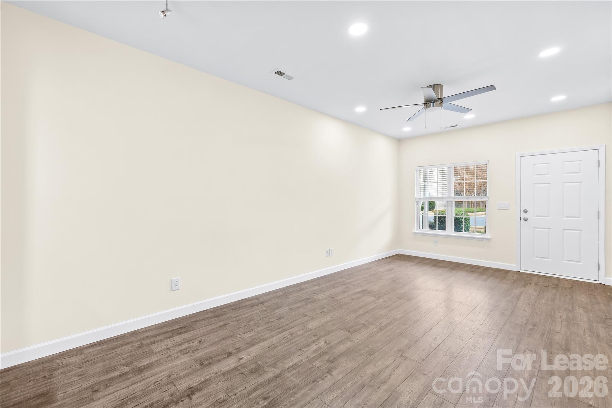 Oakbrooke - Residential Lease