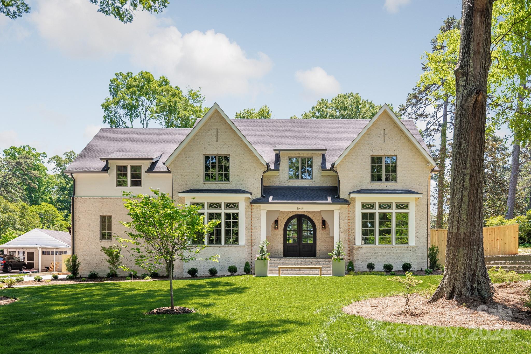 Sherwood Forest - Residential