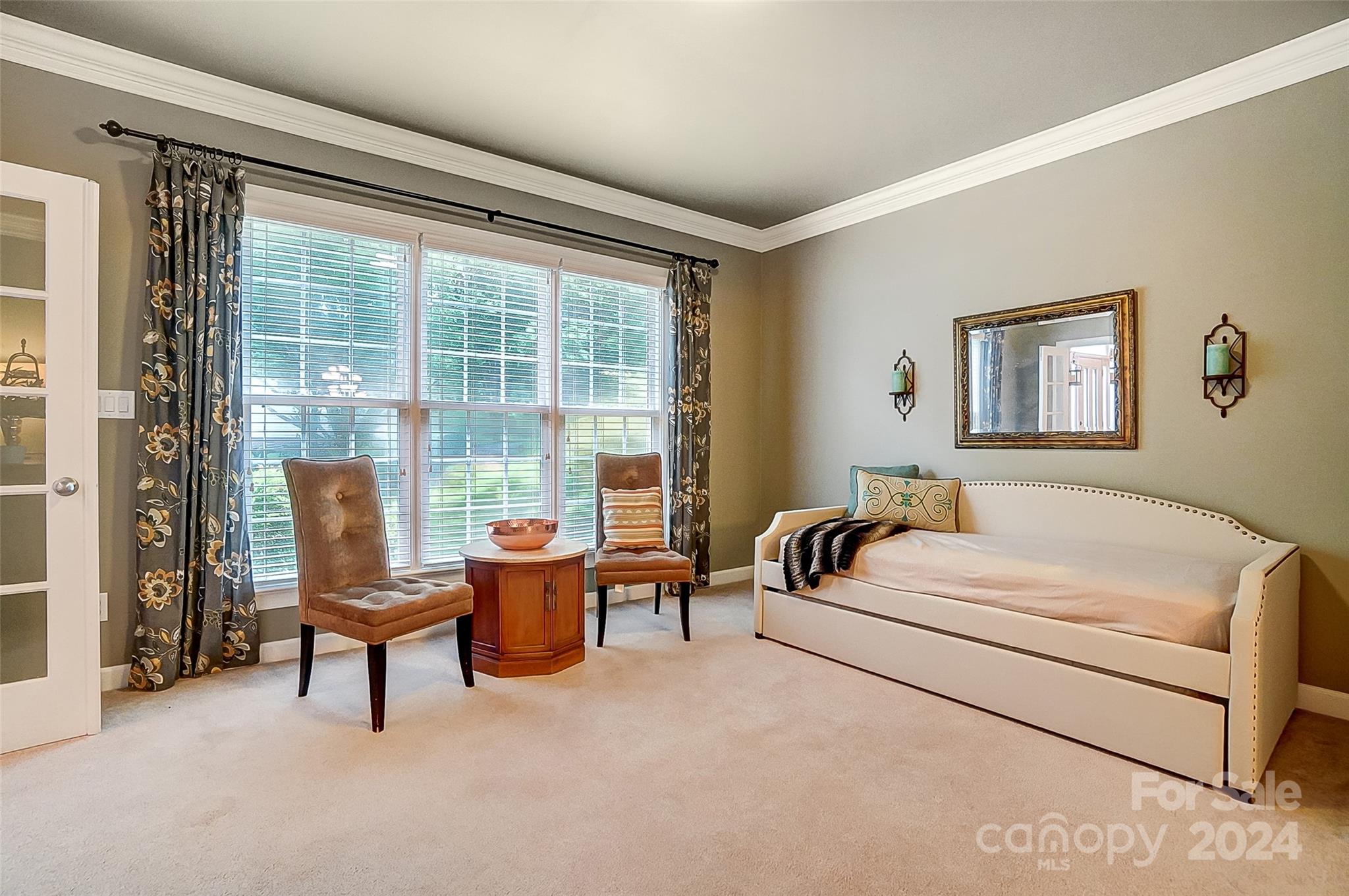Lake Shore - Residential