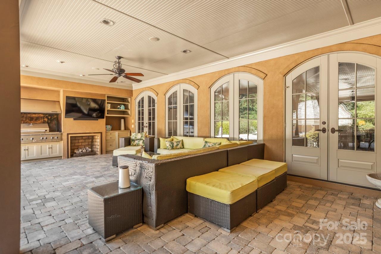 Maple Grove - Residential