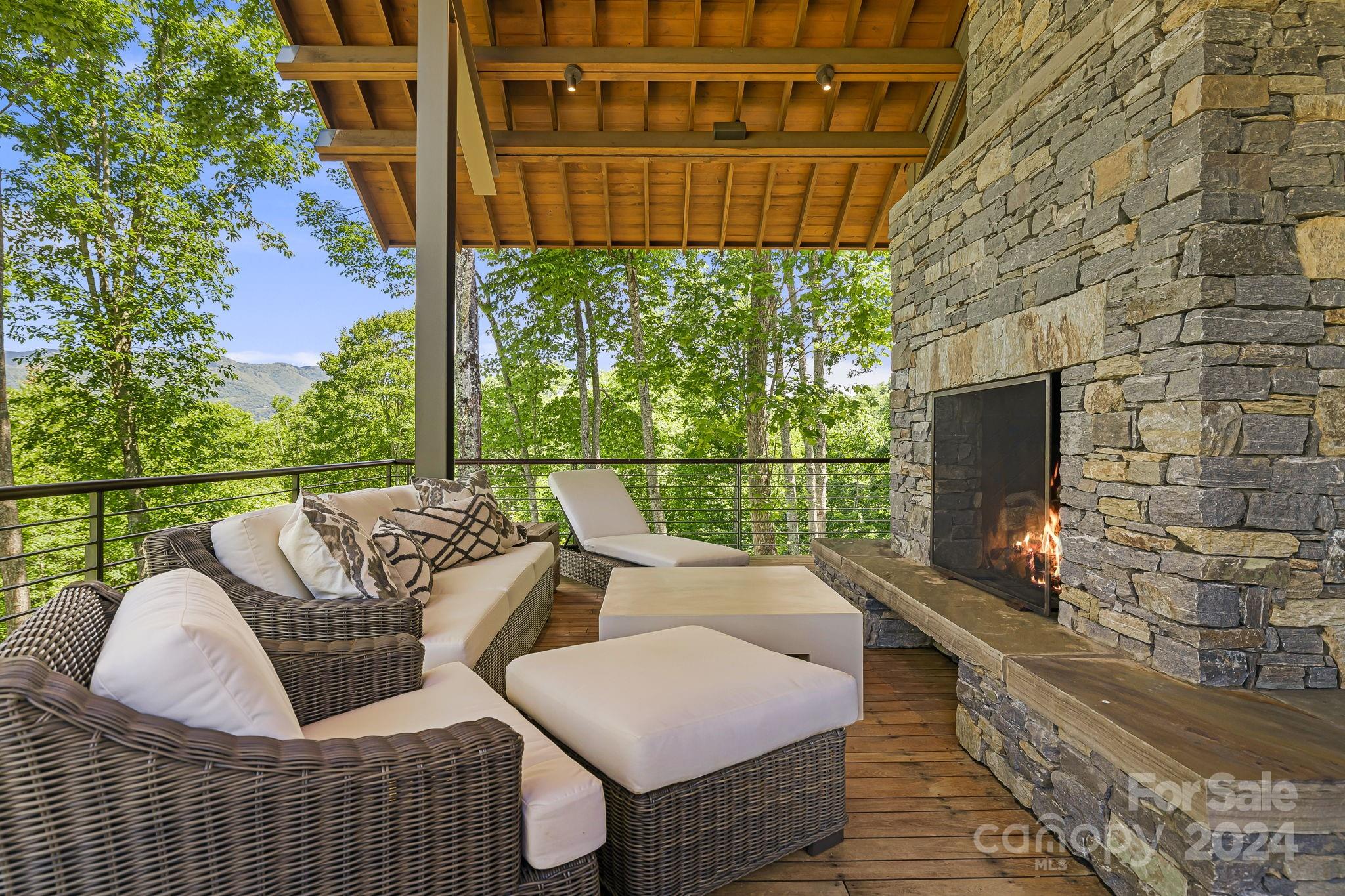 Balsam Mountain Preserve - Residential