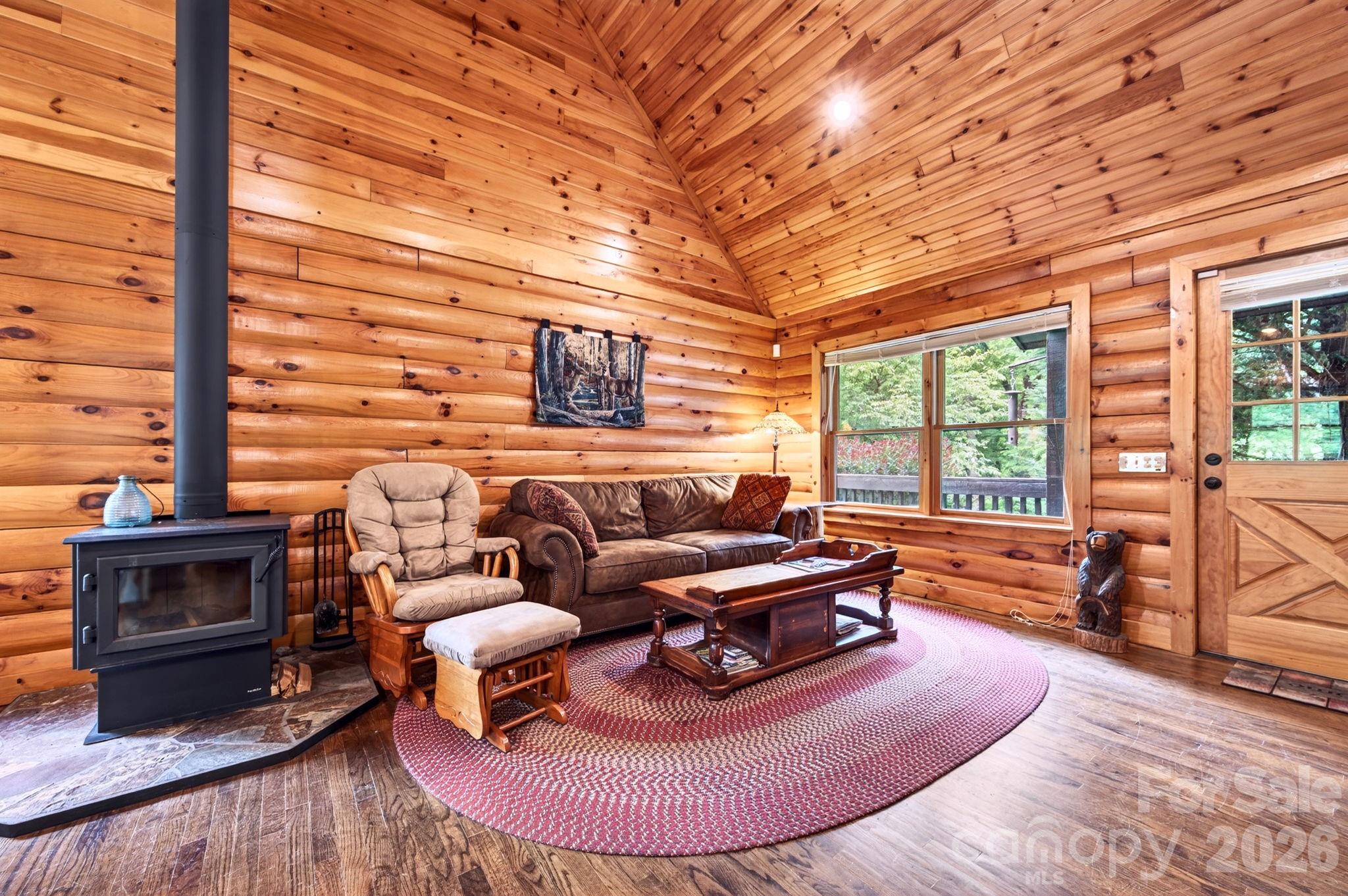 Pinnacle Mountain - Residential