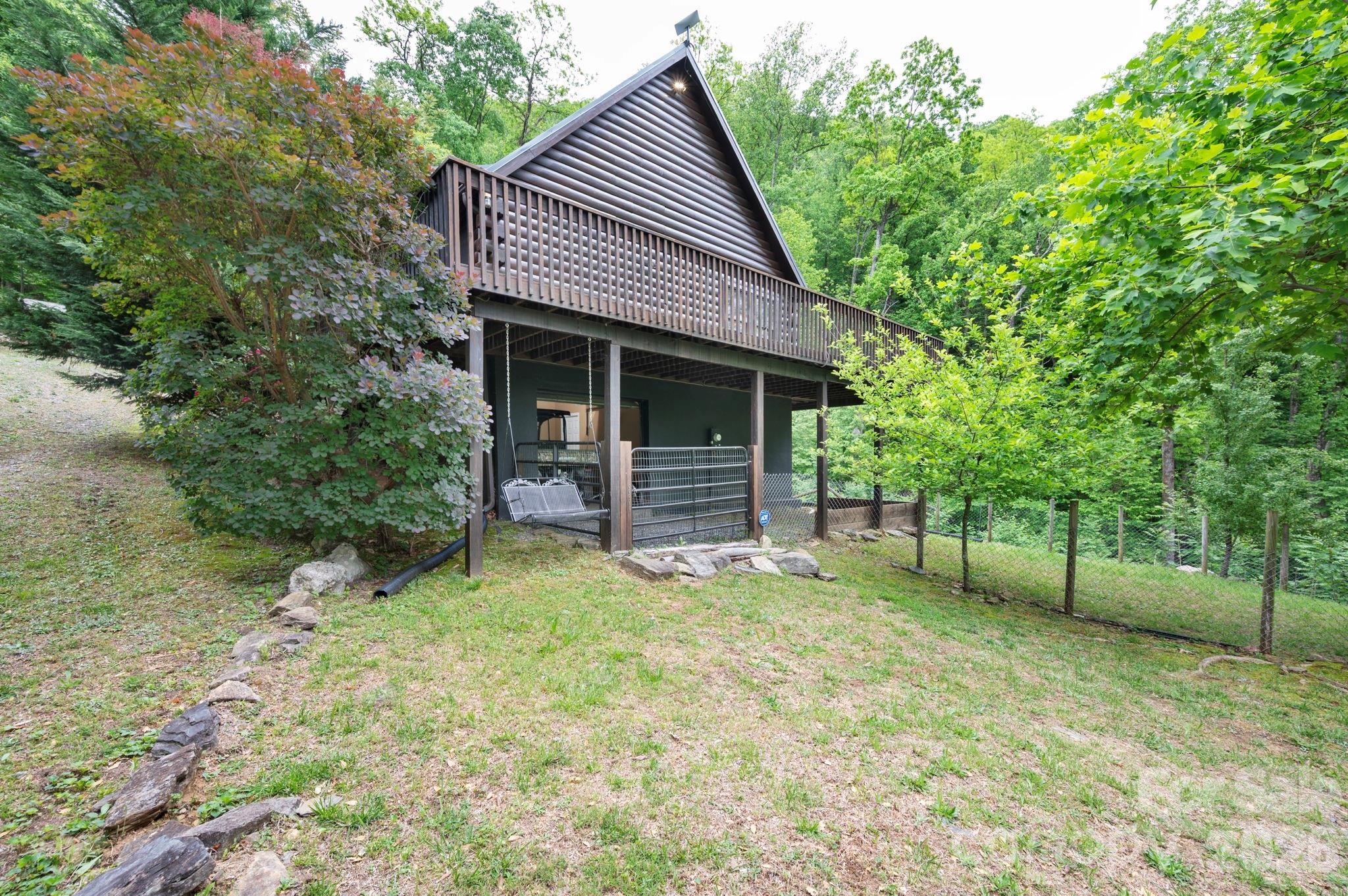 Pinnacle Mountain - Residential