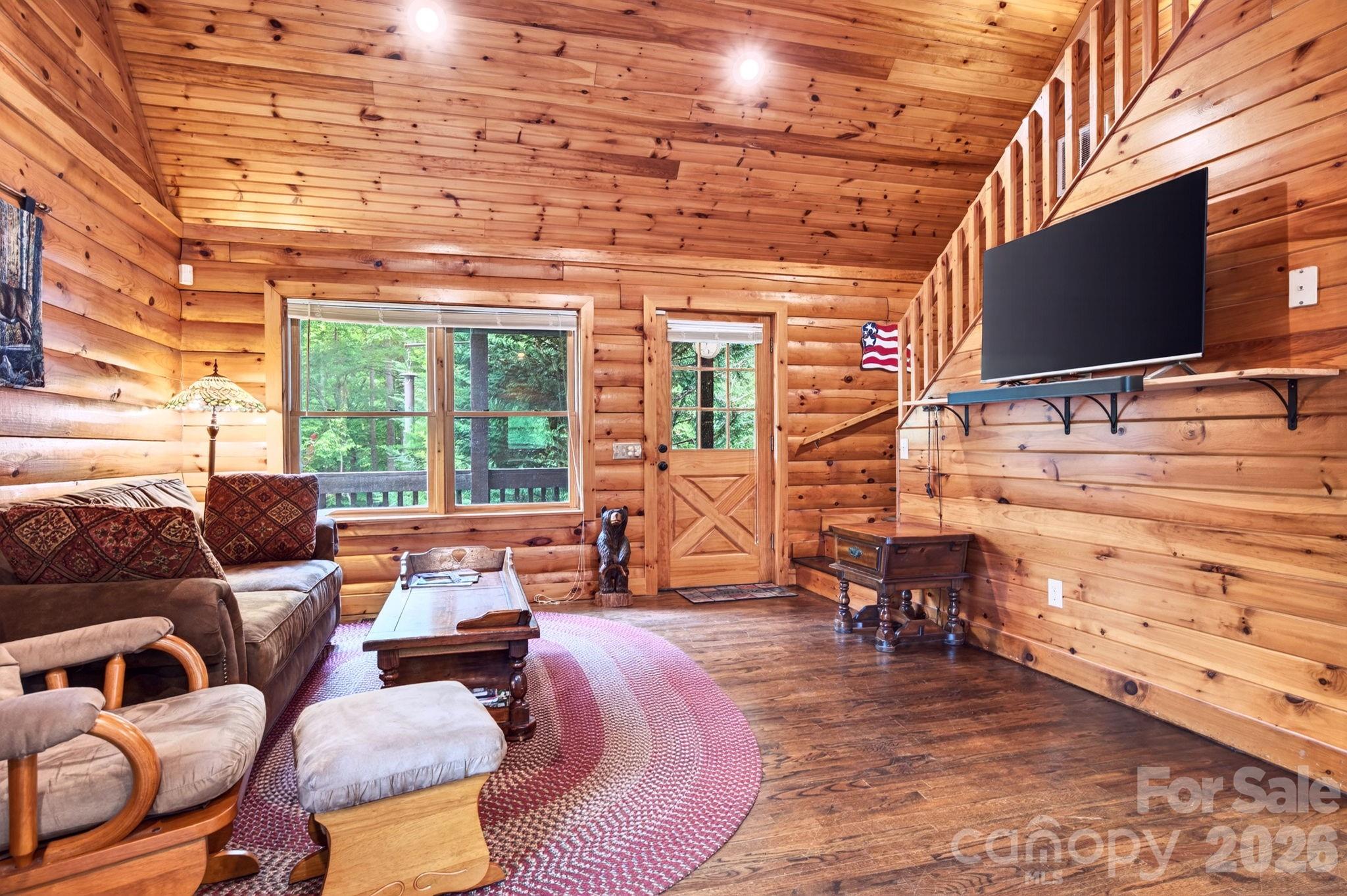 Pinnacle Mountain - Residential