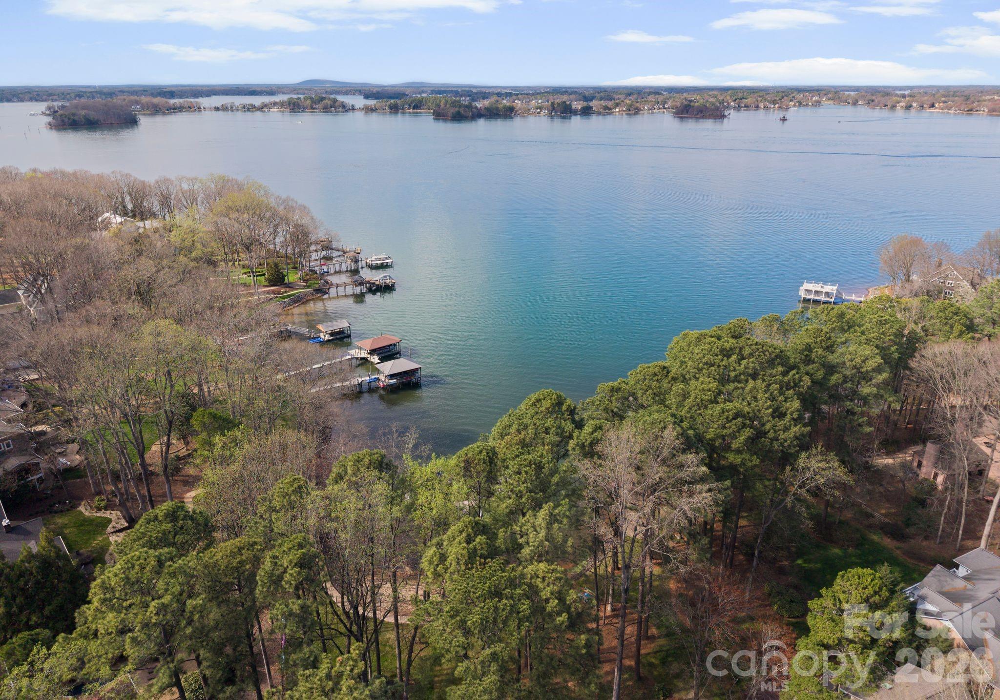 Lookout Point - Residential