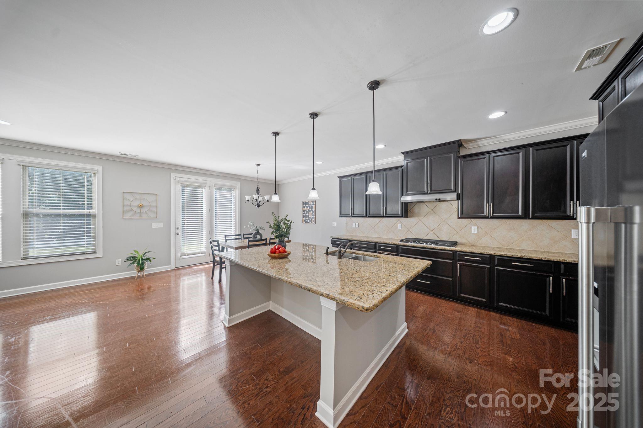 Lake Ridge - Residential