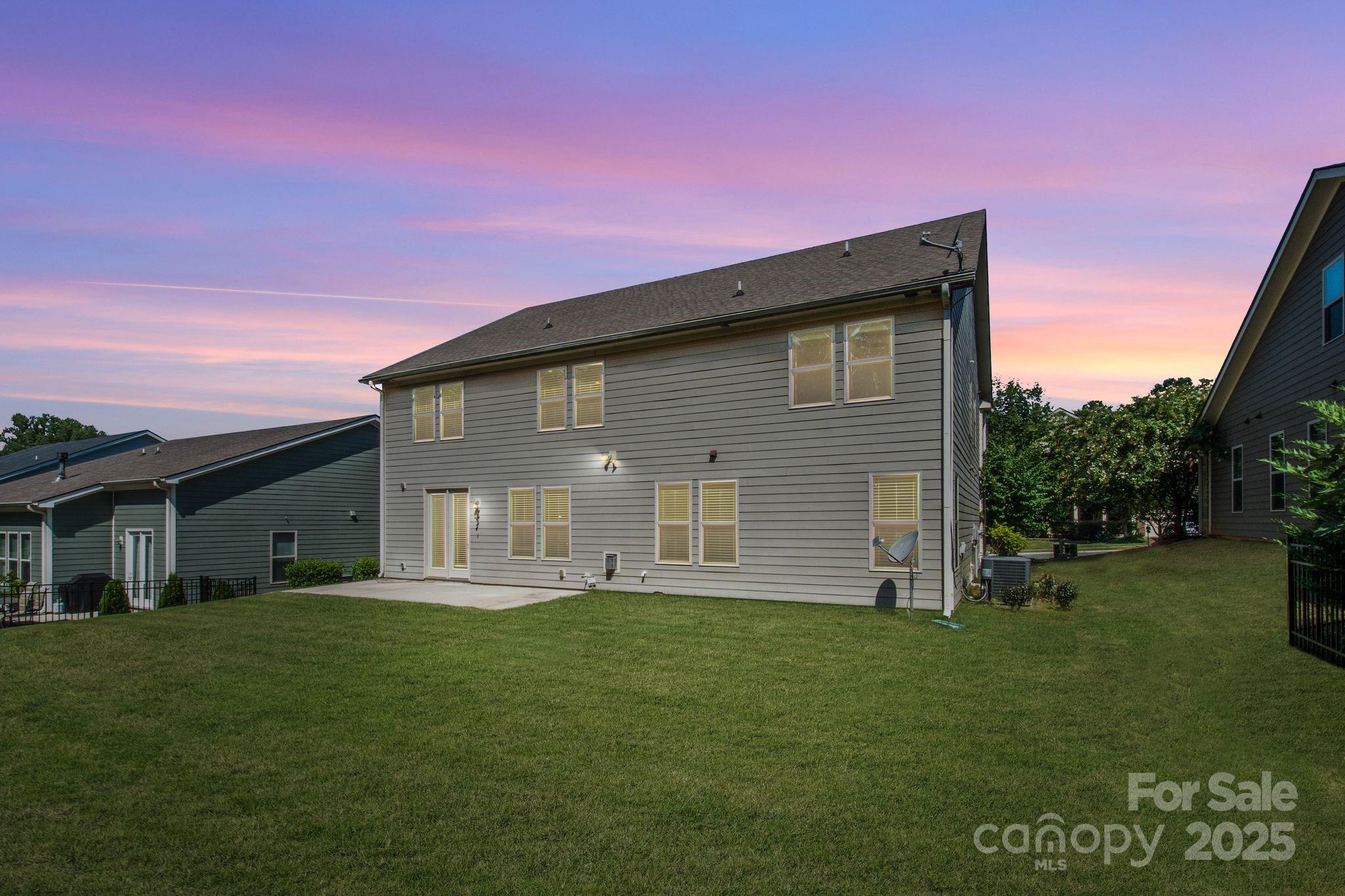 Lake Ridge - Residential