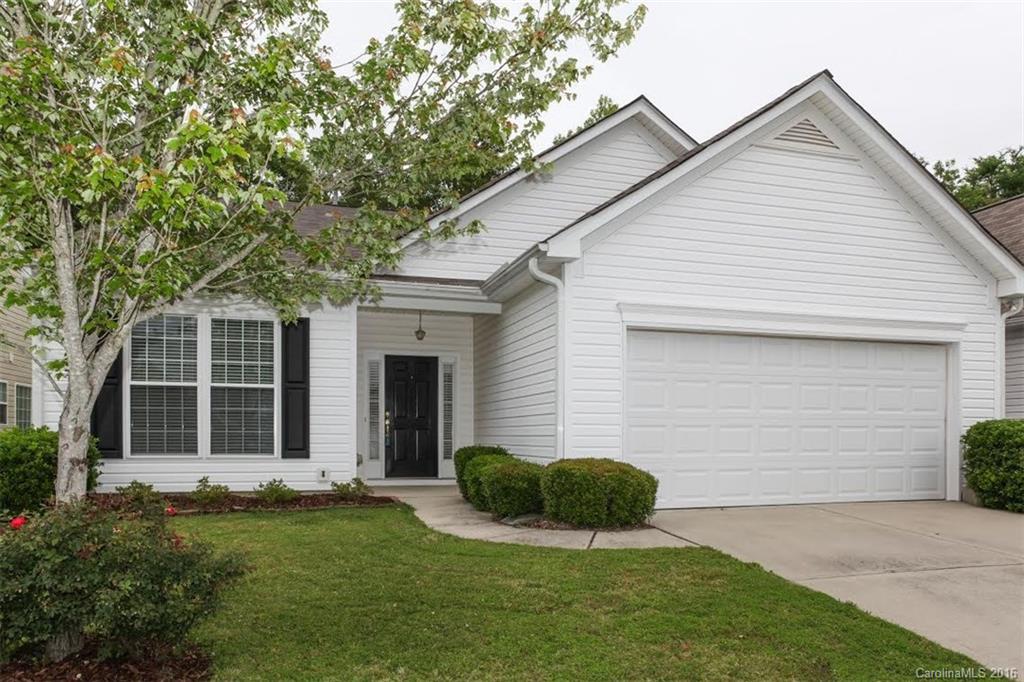Well Kept Move in Ready Ranch.  Wonderful Open Floor Plan Featuring Frml Dining, Large Great Rm w/ Cathedral Ceiling, Gas Fireplace & Ceiling Fan w/ Light, Eat In Kitchen, Study/Office & Sun Room.  Frml Dining w/Wainscoting & Convenient to Kitchen. Plenty of Space in Eat In Kitchen w/Brkfst Bar & Pantry. Enjoy Coffee In the Morning in the Sun Room w/Hardwood Flooring & Plenty of Windows. Great Master Suite w/Prvt Master Bath.  Desirable Subdivision w/Tennis Courts, Pool, Sidewalks & Strt Lights