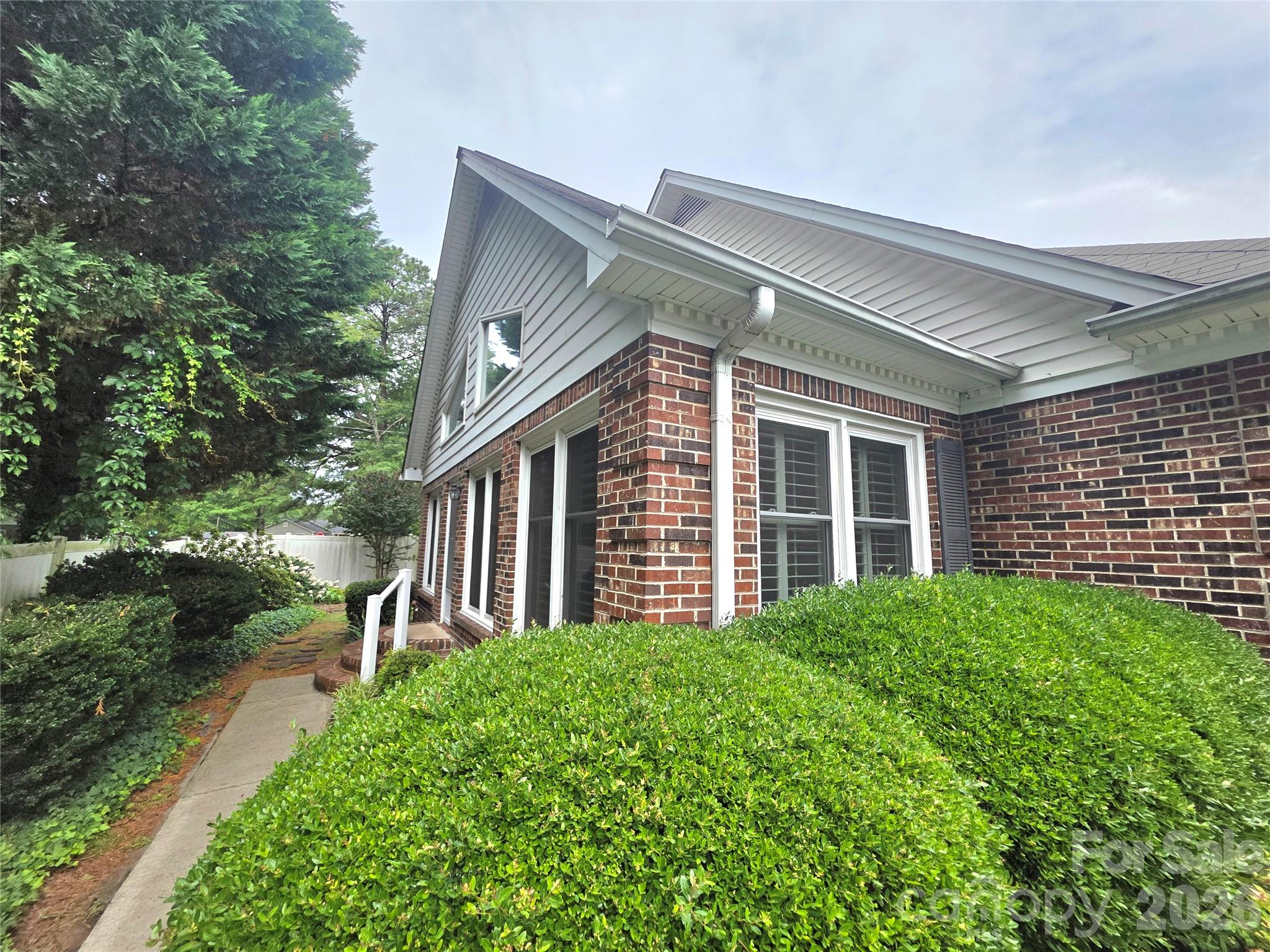 Carlton Commons - Residential