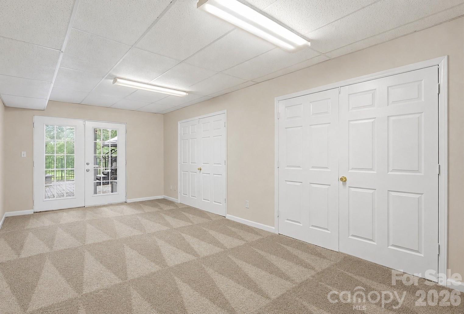 Royal Oaks - Residential
