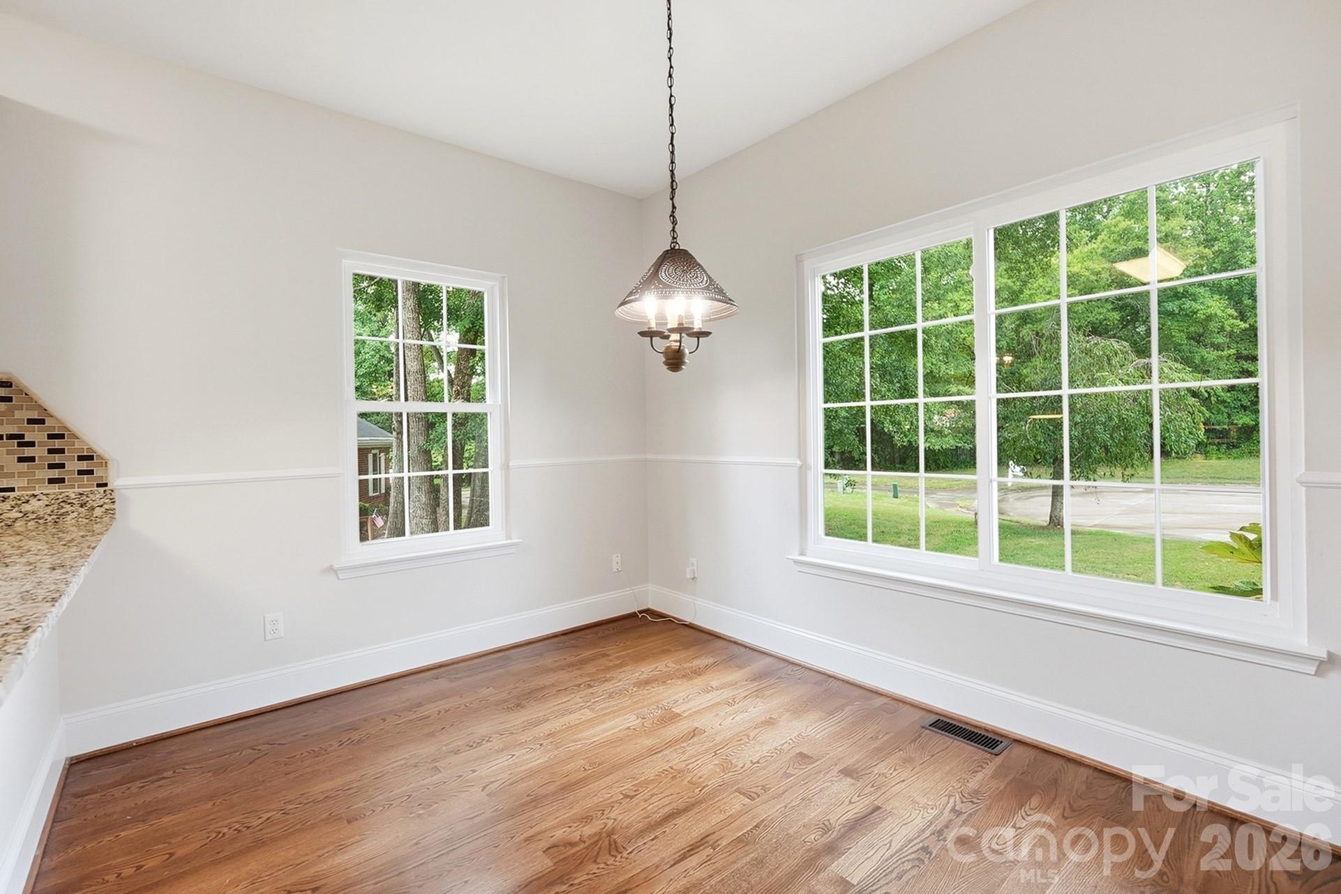 Royal Oaks - Residential