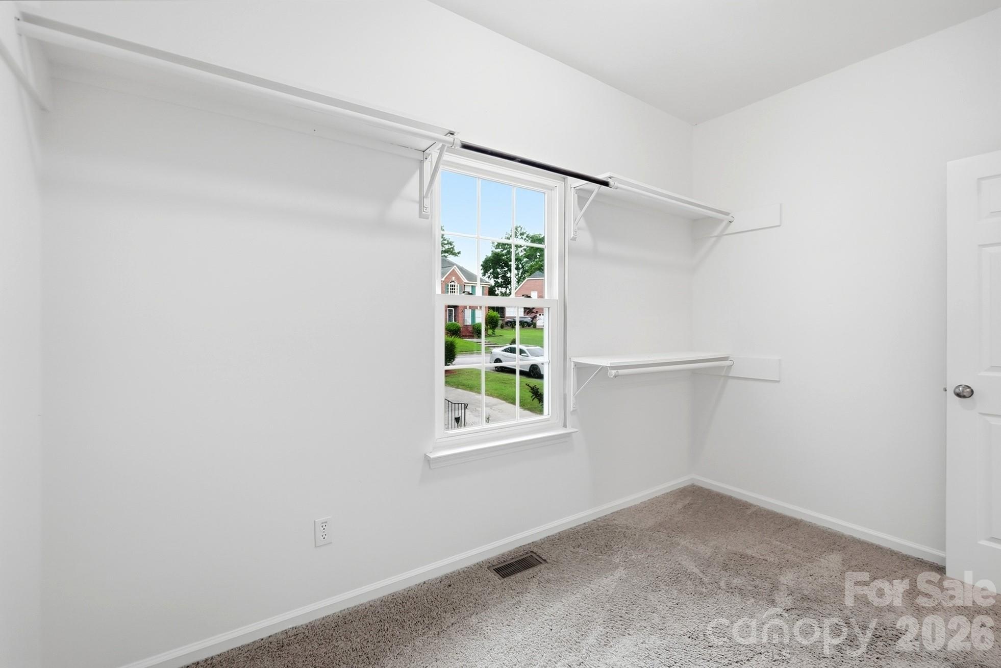 Royal Oaks - Residential