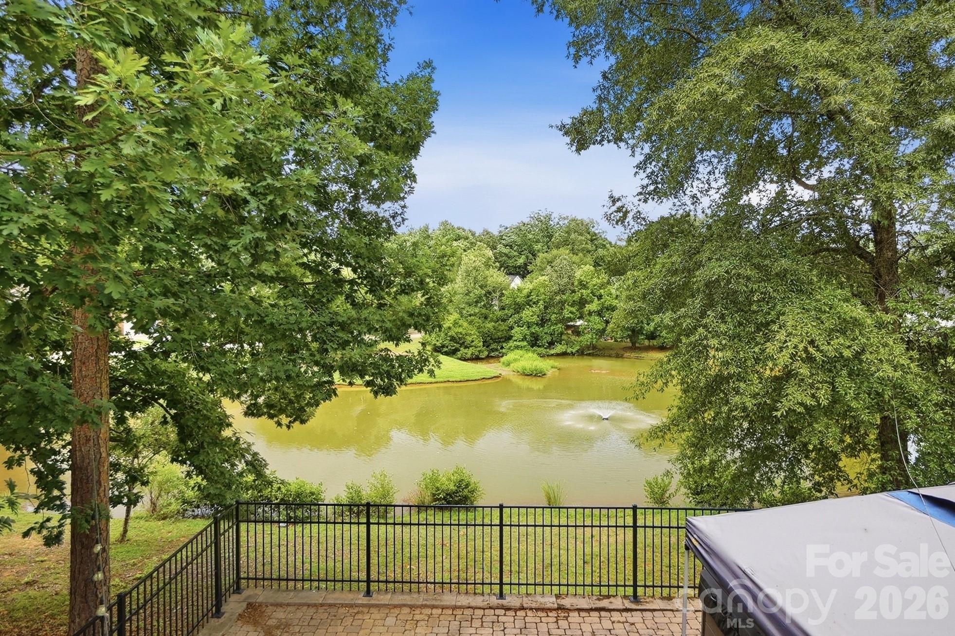 Royal Oaks - Residential