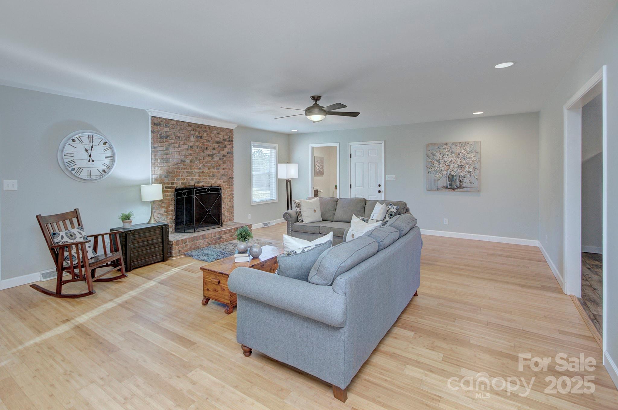 Pitts Down - Residential