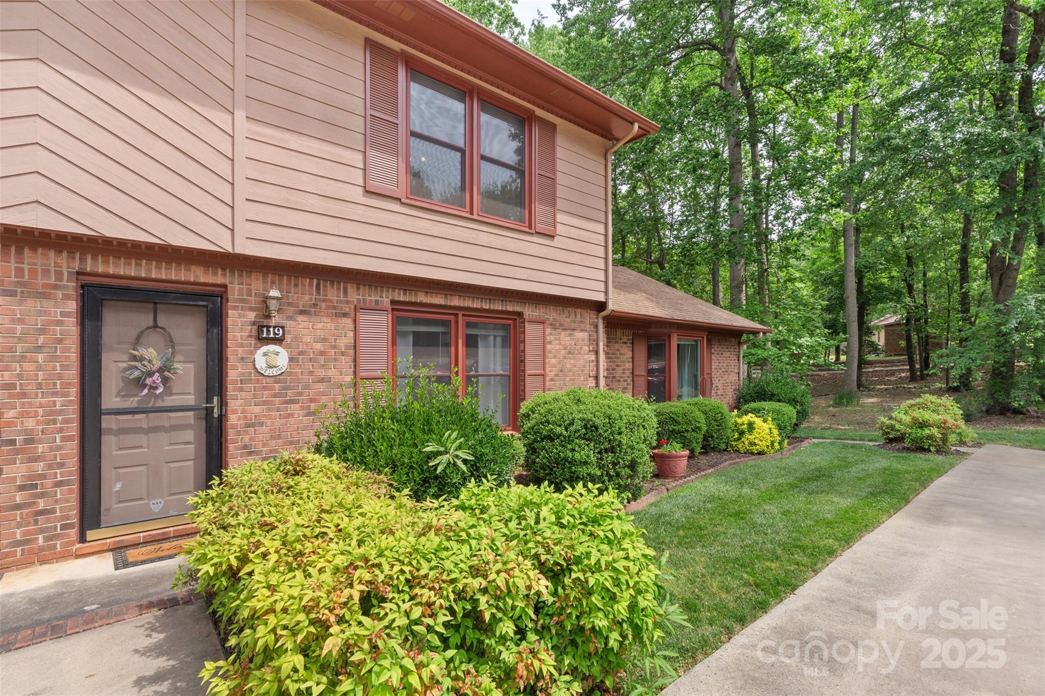 This spacious end-unit 3 BR / 2.5 BA townhome is ready for its new owner! The floor plan is perfect for easy entertaining, featuring a fully enclosed sunroom that offers extra living space and peaceful views of the wooded backyard. Step outside to a large private deck, ideal for relaxing or hosting friends. Enjoy the neighborhood pool just around the corner, and a prime location only 1 mile from downtown Fort Mill, within the award-winning Fort Mill school district. Whether you're looking for a primary residence or an investment property, this home is a great choice. Schedule your showing today!