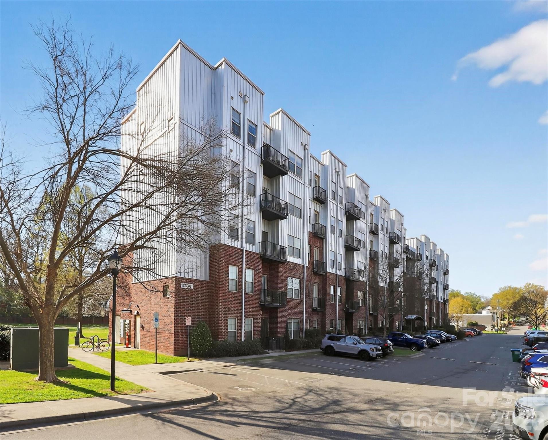NoDa Landing Condominiums - Residential