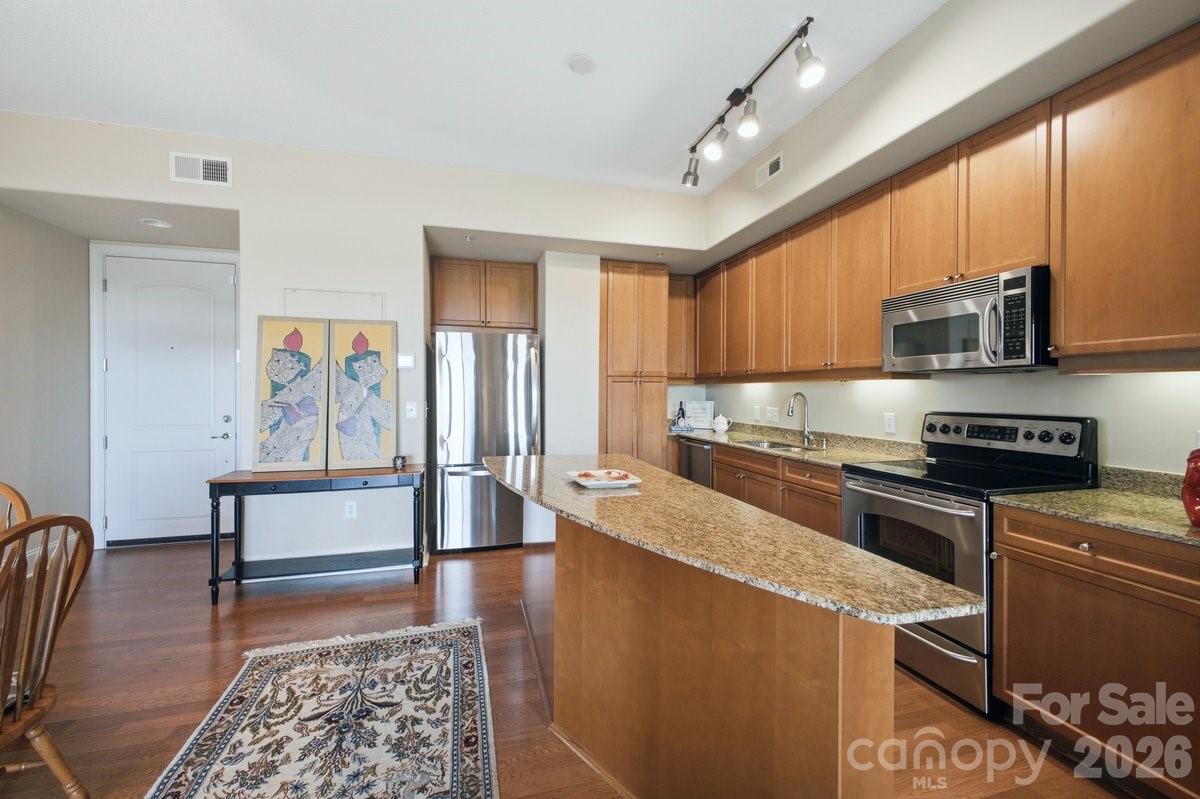 Piedmont Row - Residential
