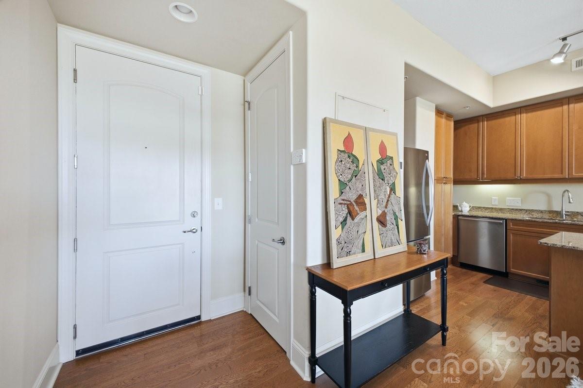Piedmont Row - Residential