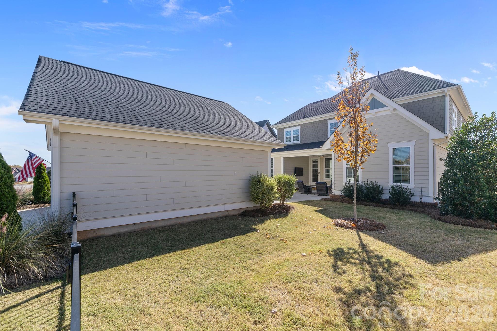 Riverwalk - Residential