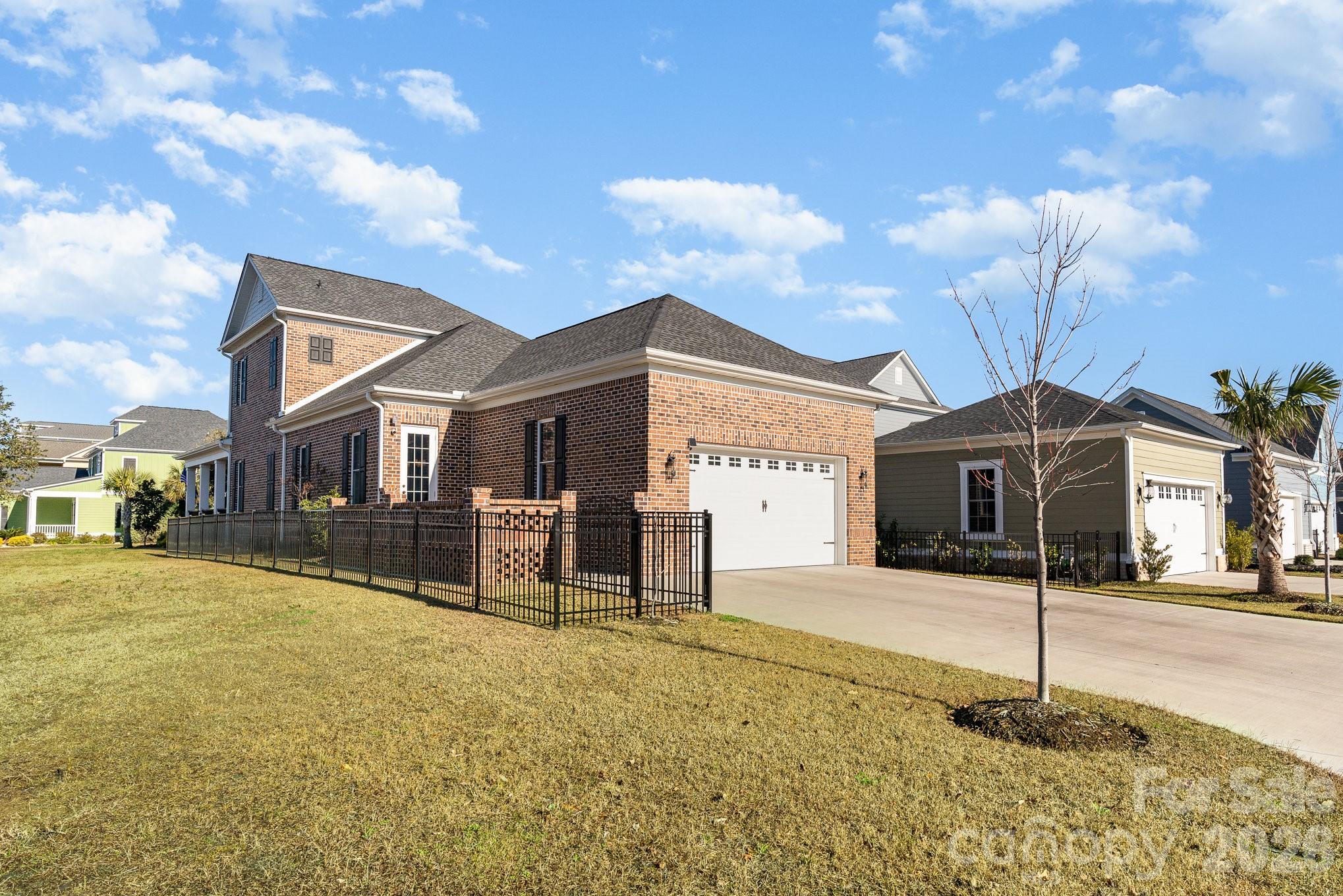 Waterway Palms Plantation - Residential