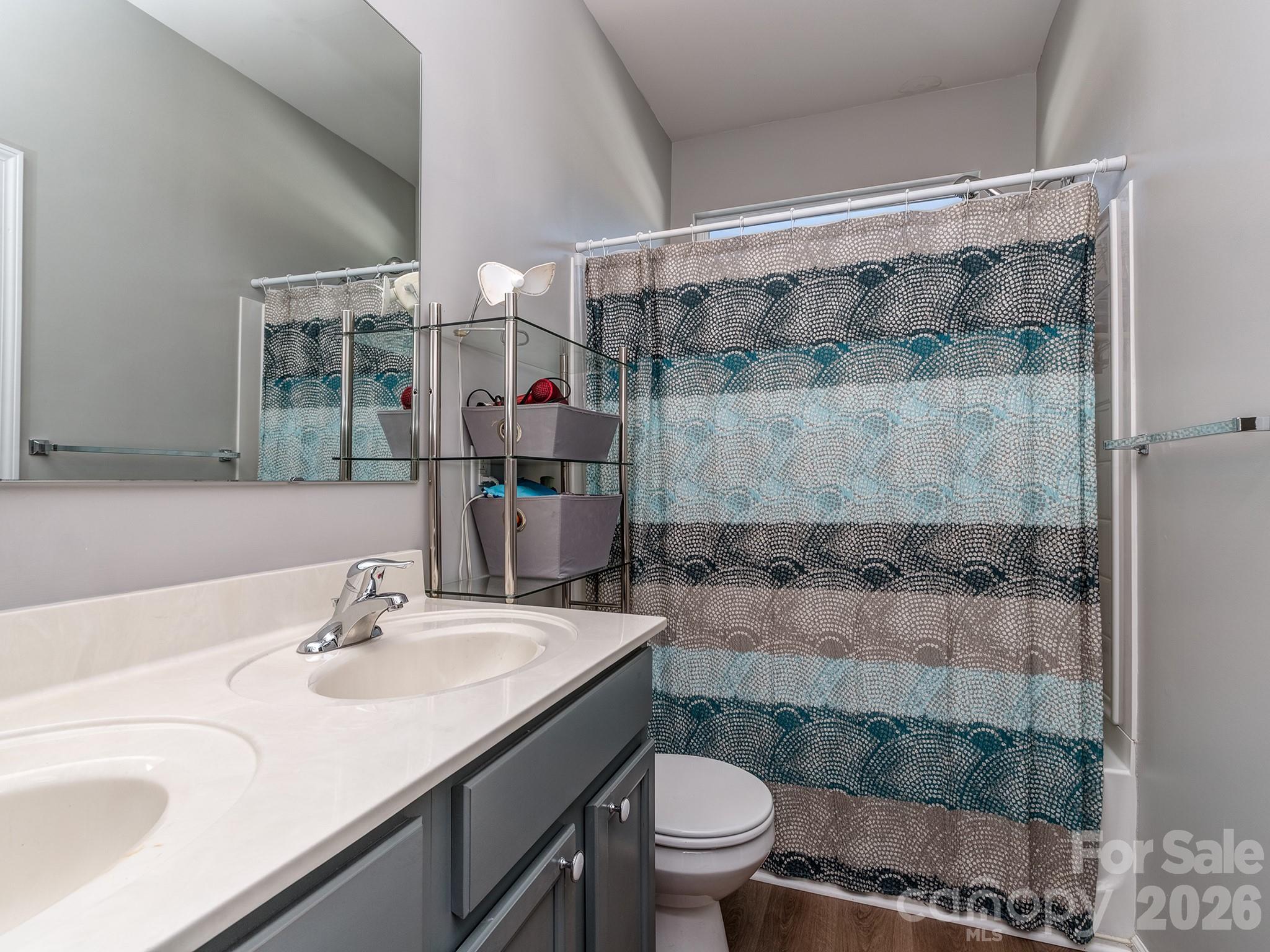 The Mews at Laurel Valley - Residential
