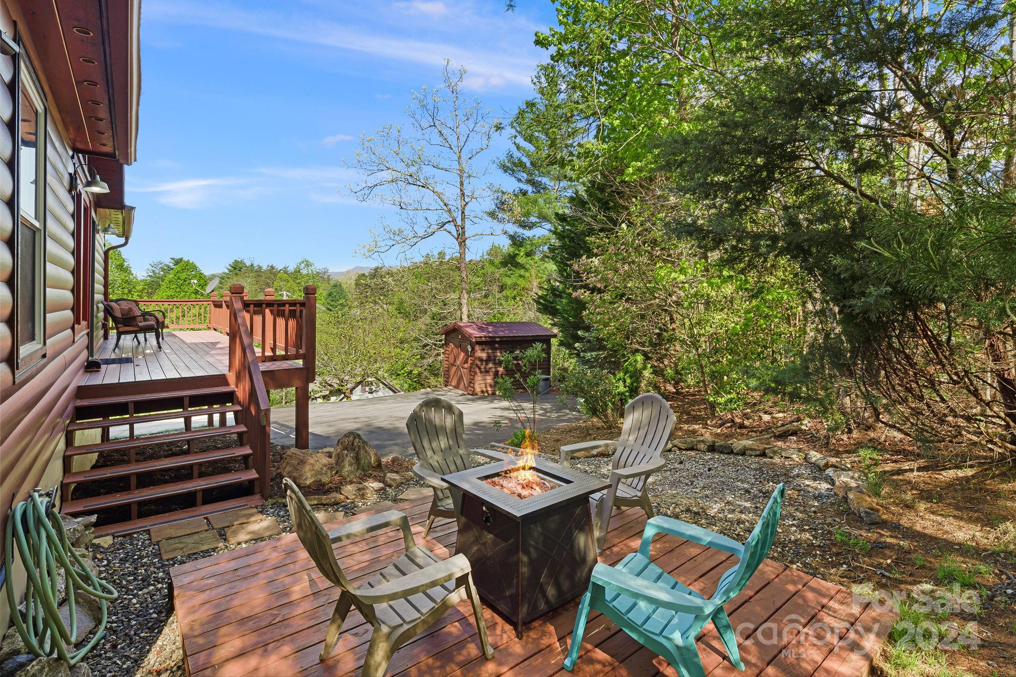 Ocona Lake Estates - Residential