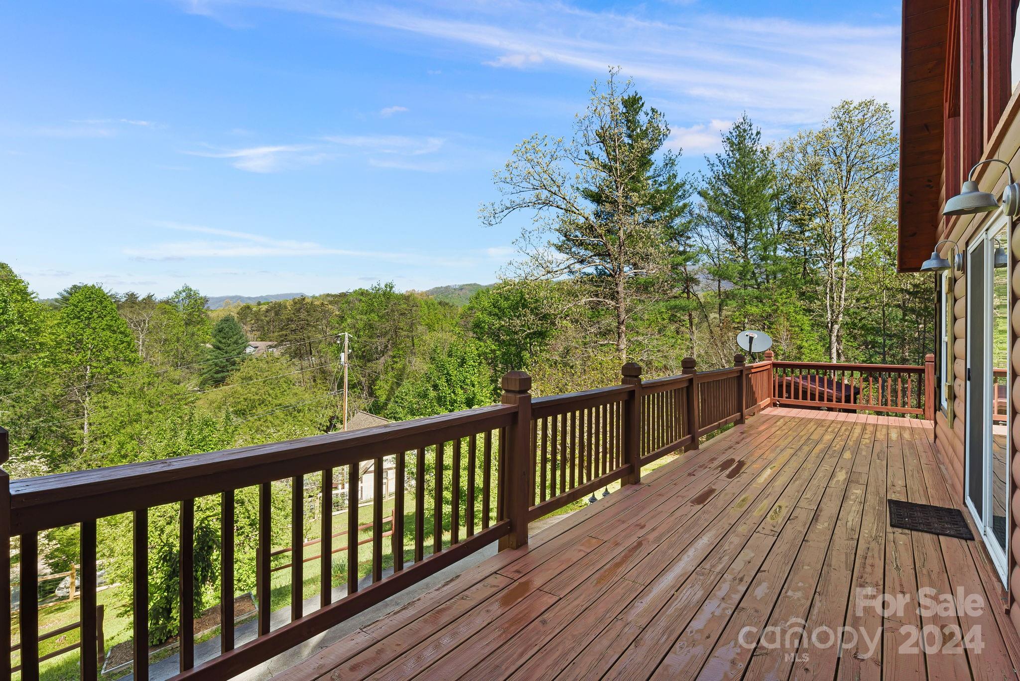 Ocona Lake Estates - Residential