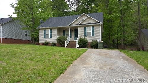 This cute ranch home is located in Fort Mill in a quiet cul-de-sac. Backyard is wooded & can be admired from the rear deck. All appliances convey. Enjoy a cup of coffee from the rocking chair front porch.
