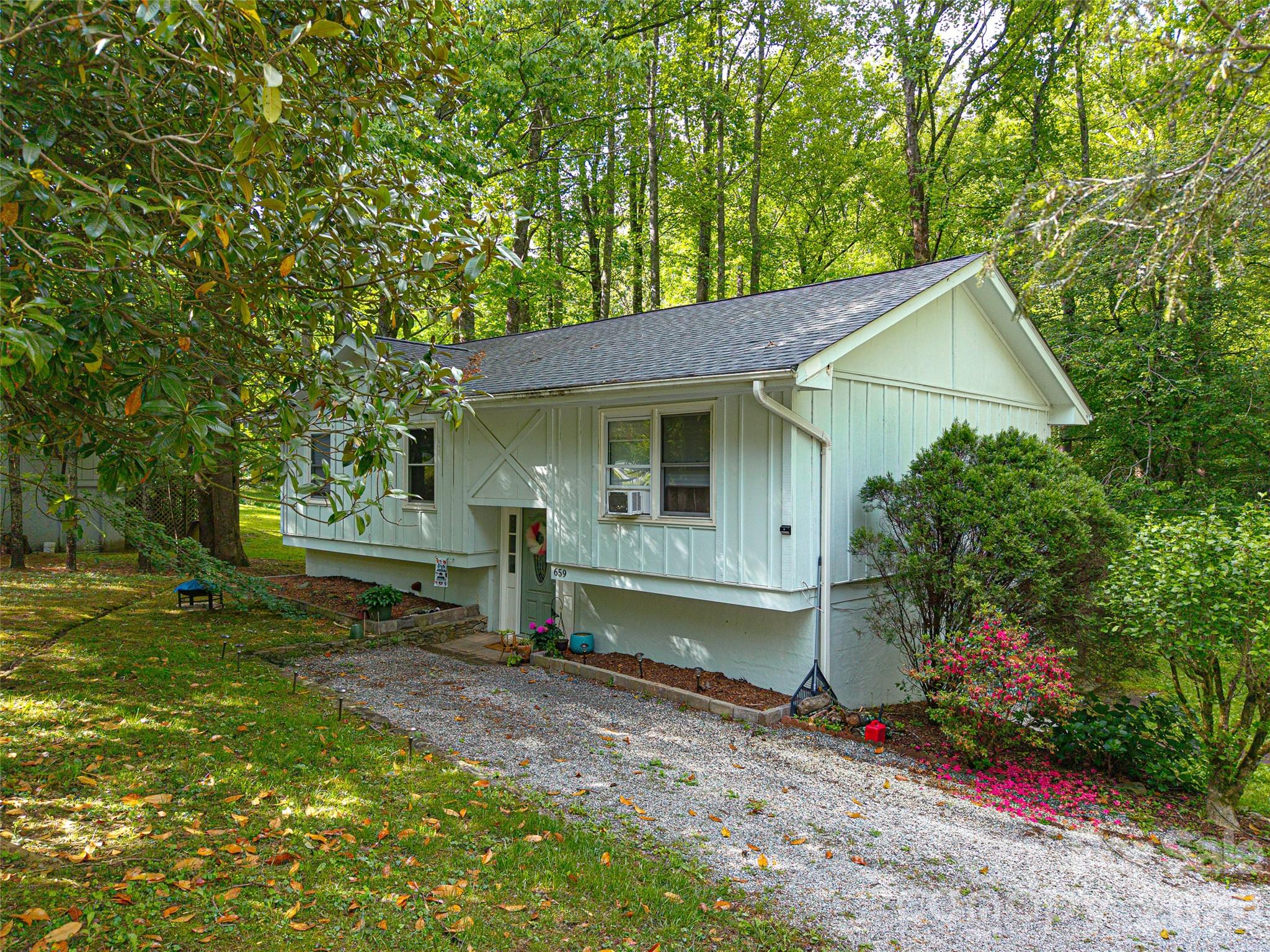 Don't miss out on this amazing opportunity for investors or those seeking an income-producing primary residence. This beautifully remodeled home features 4 bedrooms, a bonus room, two kitchen spaces, and 2 newly remodeled bathrooms. The layout allows for a simple conversion into two separate living spaces, each with its own entrance.

The property offers a cozy, updated feel with spacious bedrooms, brand-new kitchen appliances, and abundant natural light. With no short-term rental restrictions and a newly installed septic system and roof, this home is completely move-in ready.