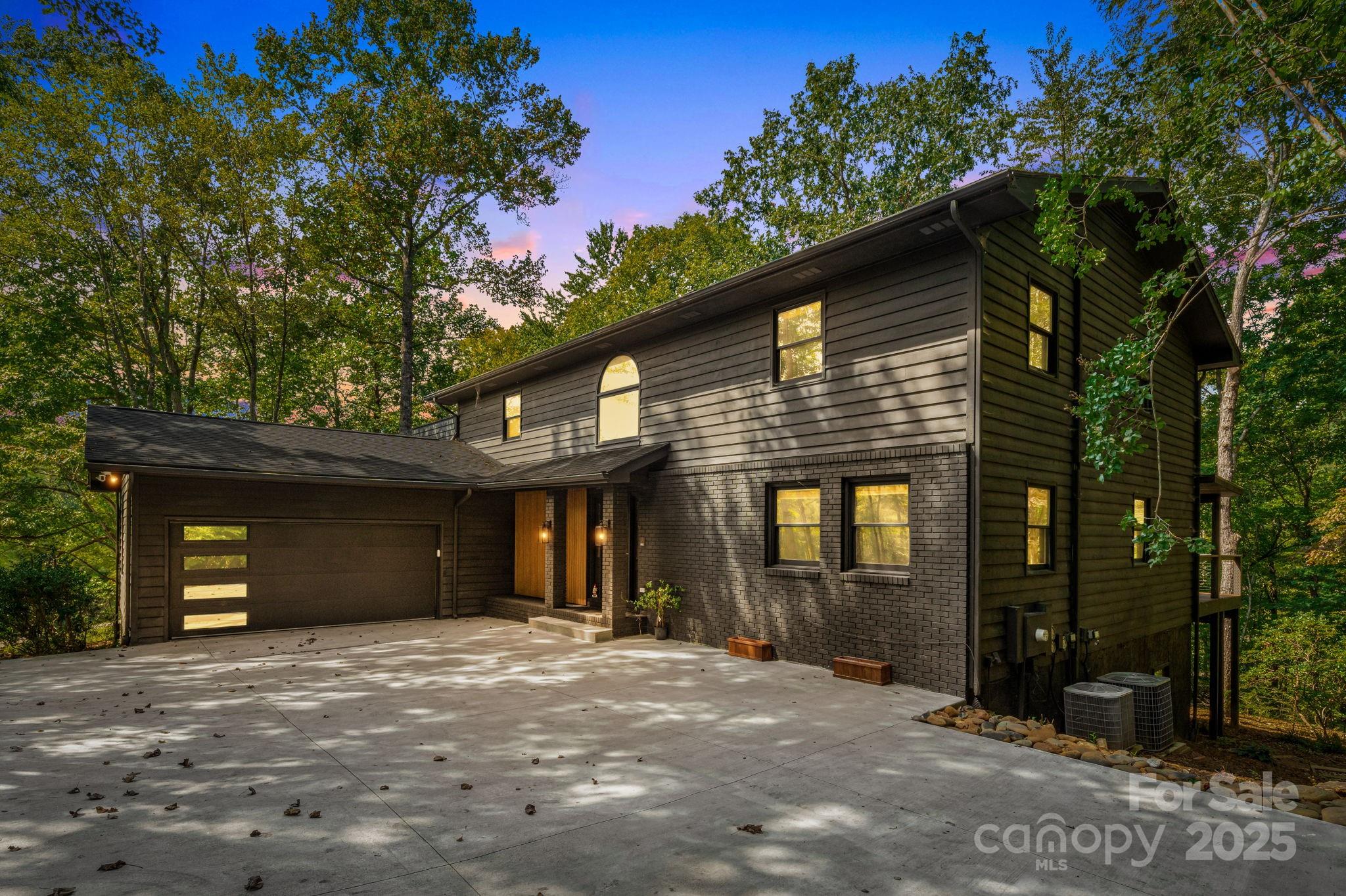 Rumbling Bald on Lake Lure - Residential