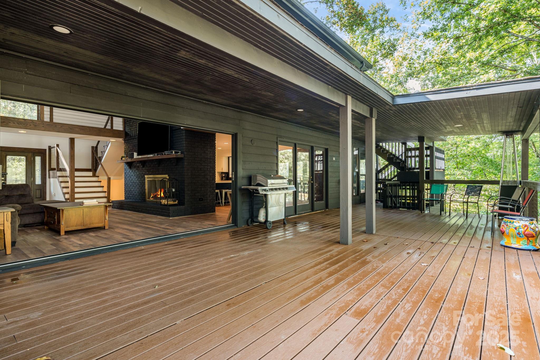 Rumbling Bald on Lake Lure - Residential