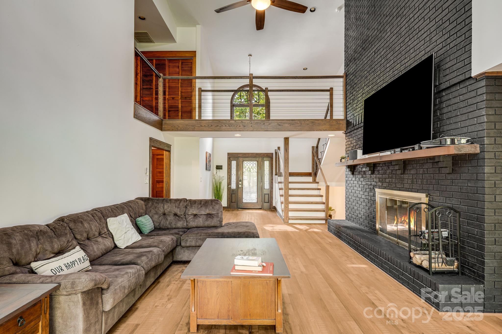 Rumbling Bald on Lake Lure - Residential