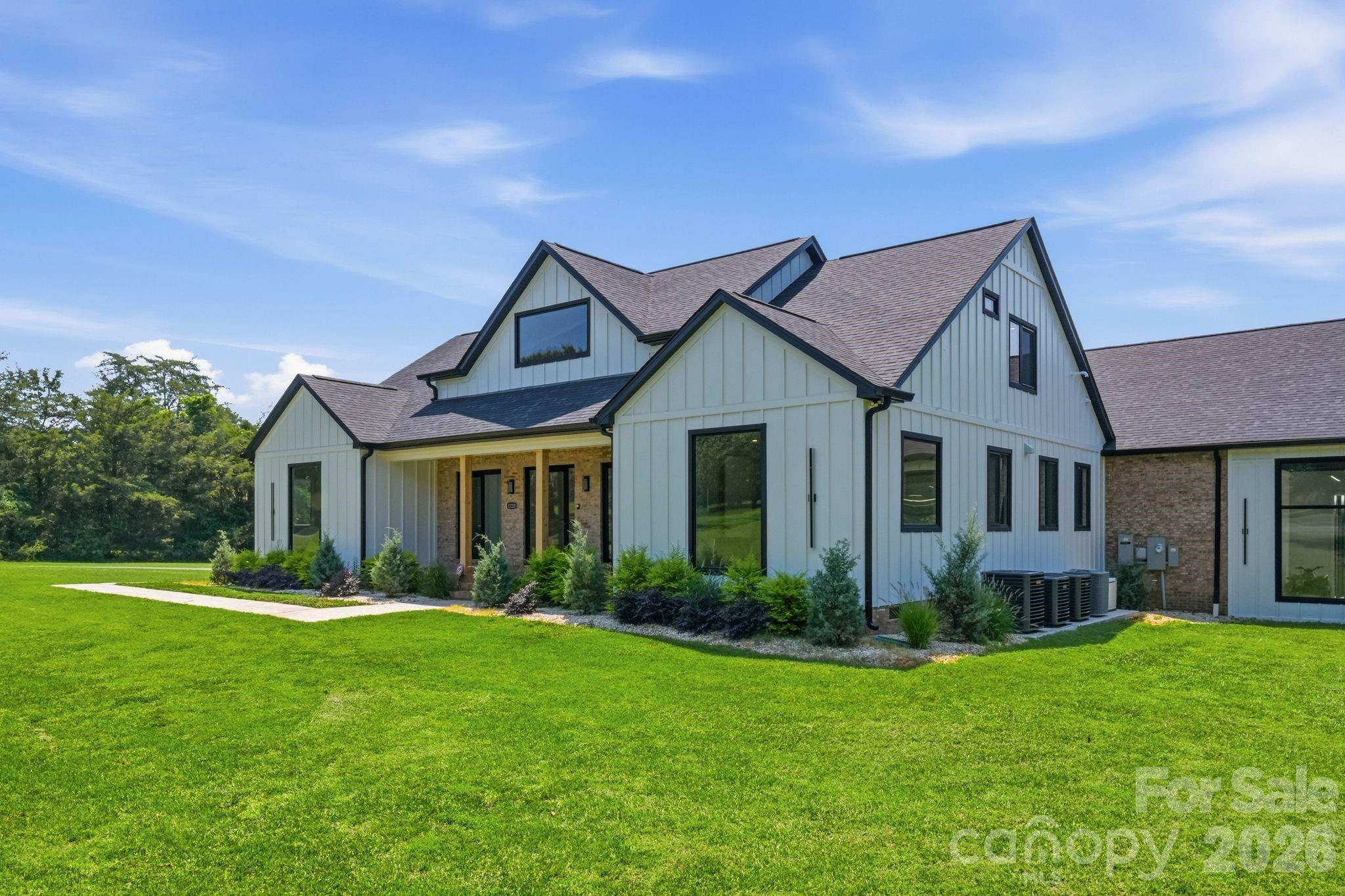 Aero Plantation - Residential