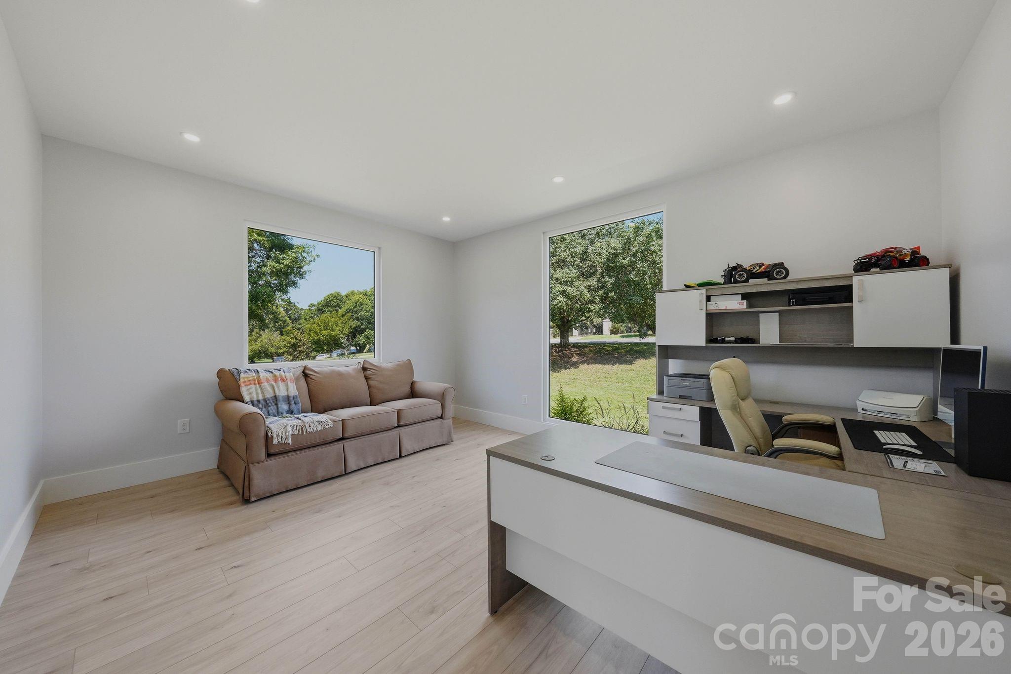 Aero Plantation - Residential