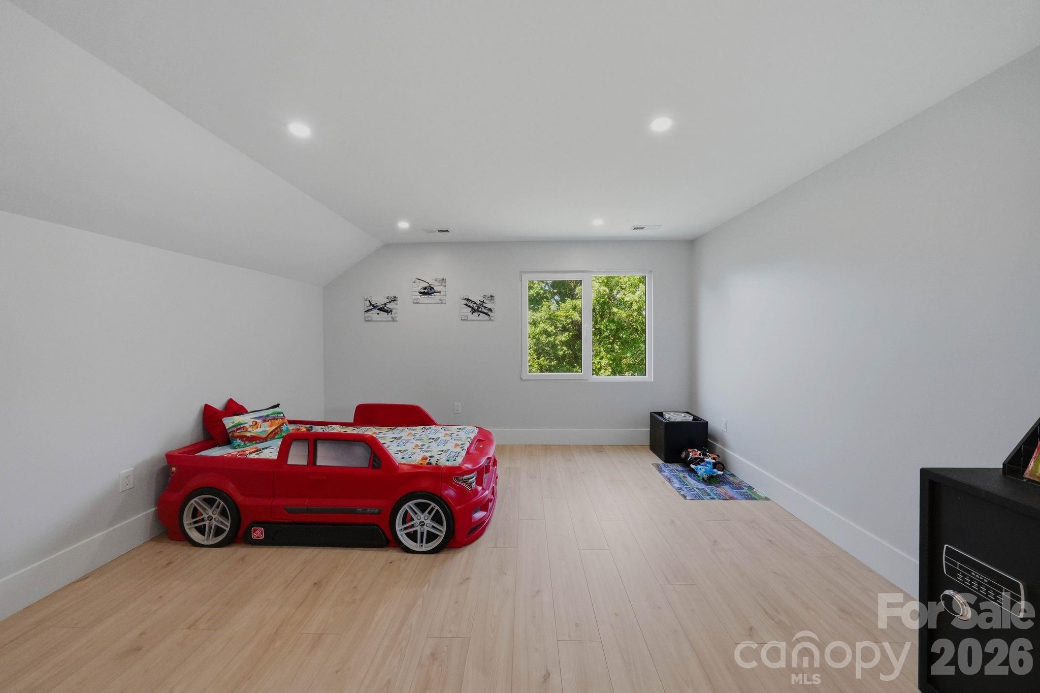 Aero Plantation - Residential